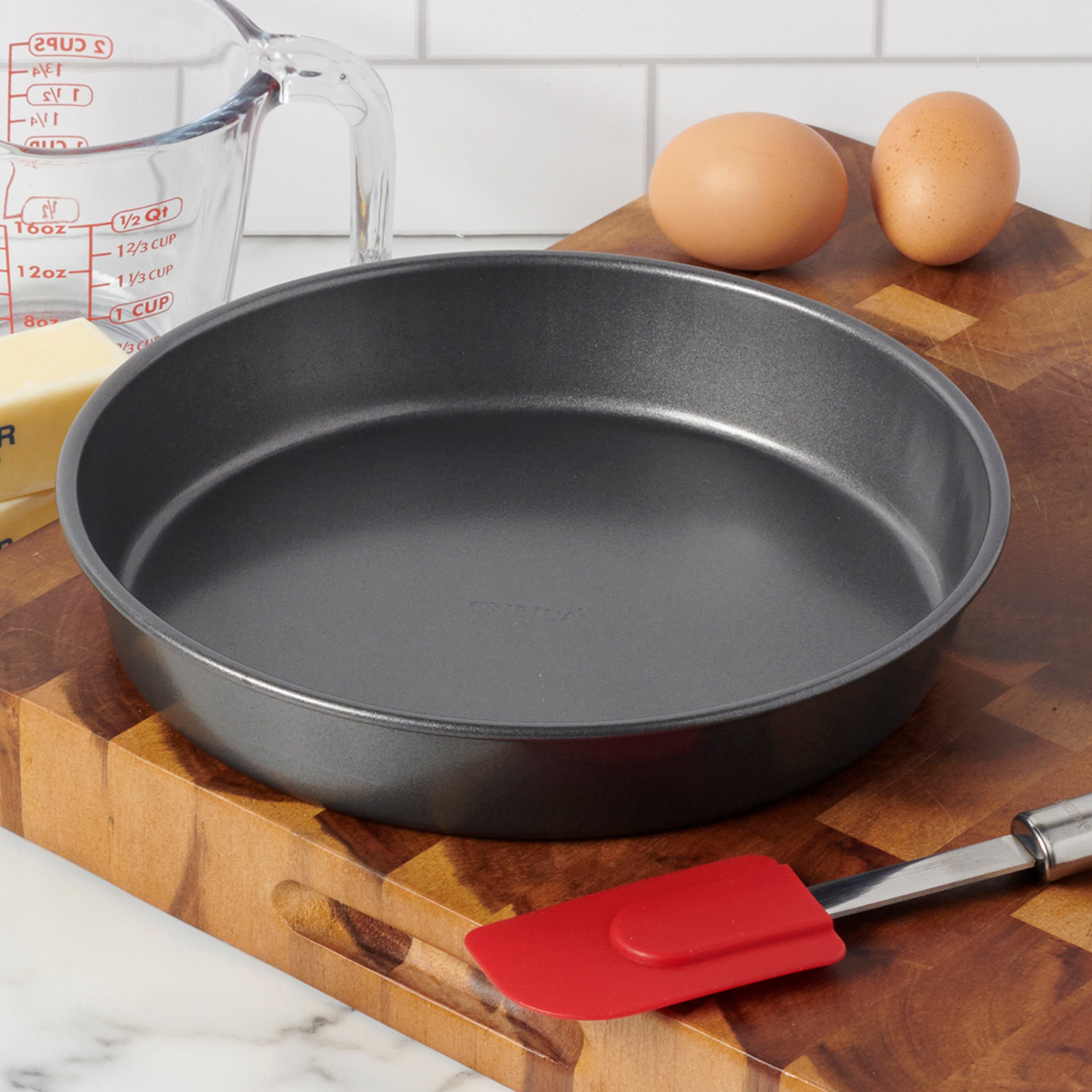 Bliss Bakeware 9 Round Cake Pan - Image 2