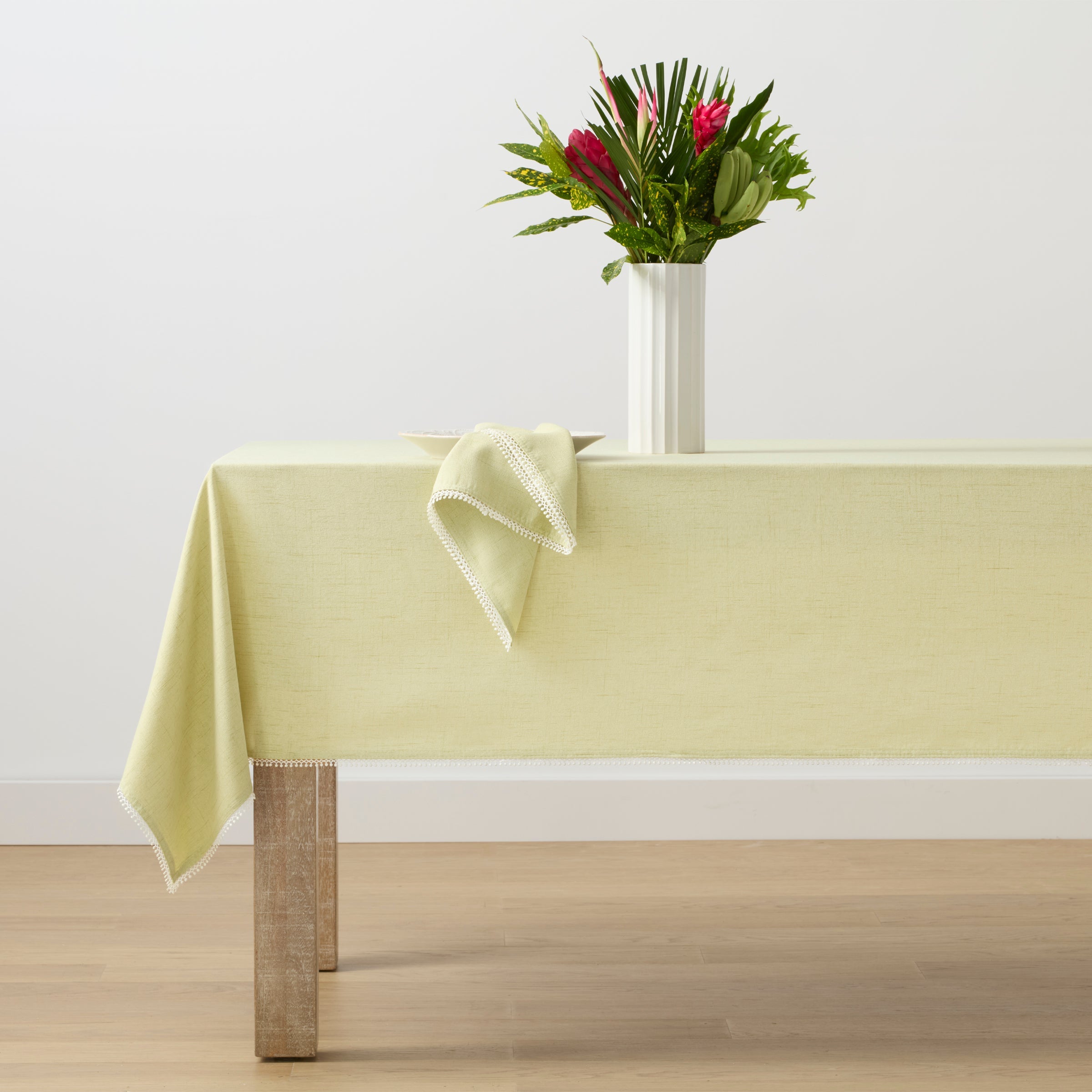 French Perle Pistachio Tablecloth - Image 3