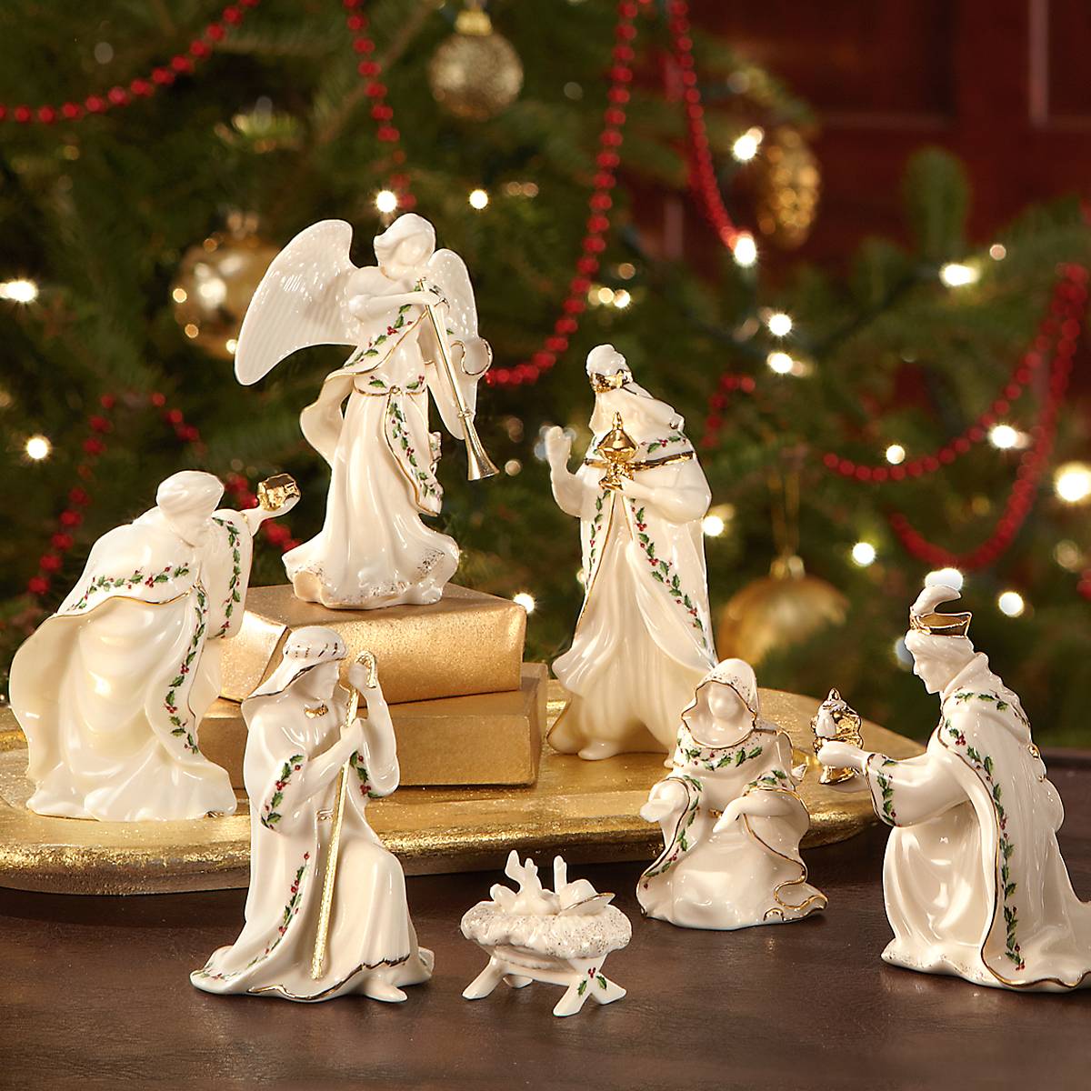 Holiday 7-Piece Mini Nativity Set - Image 2