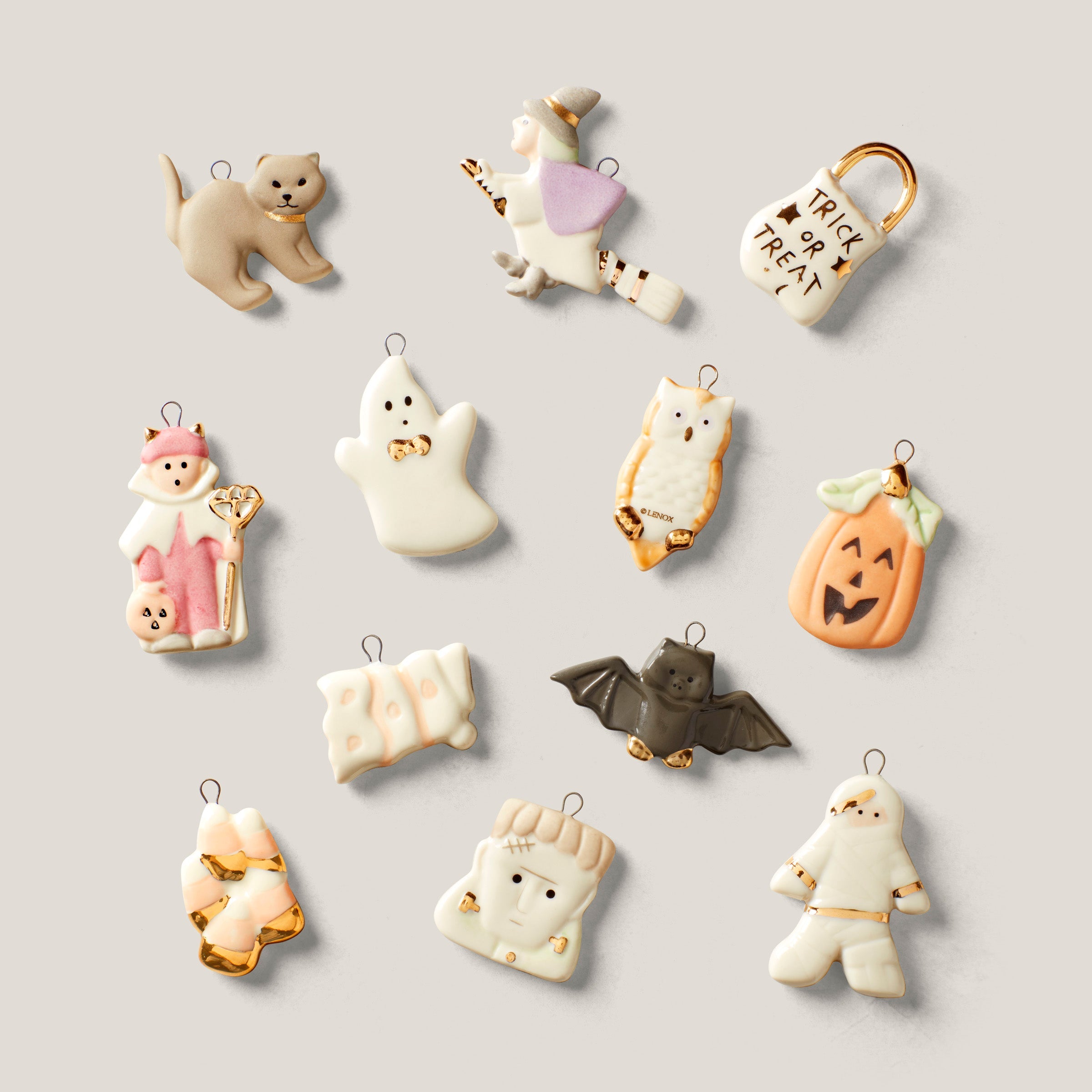 Trick or Treat 12-Piece Ornament & Tree Set - Image 2