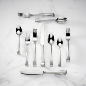 Federal Platinum Frosted 20 Piece Flatware Set