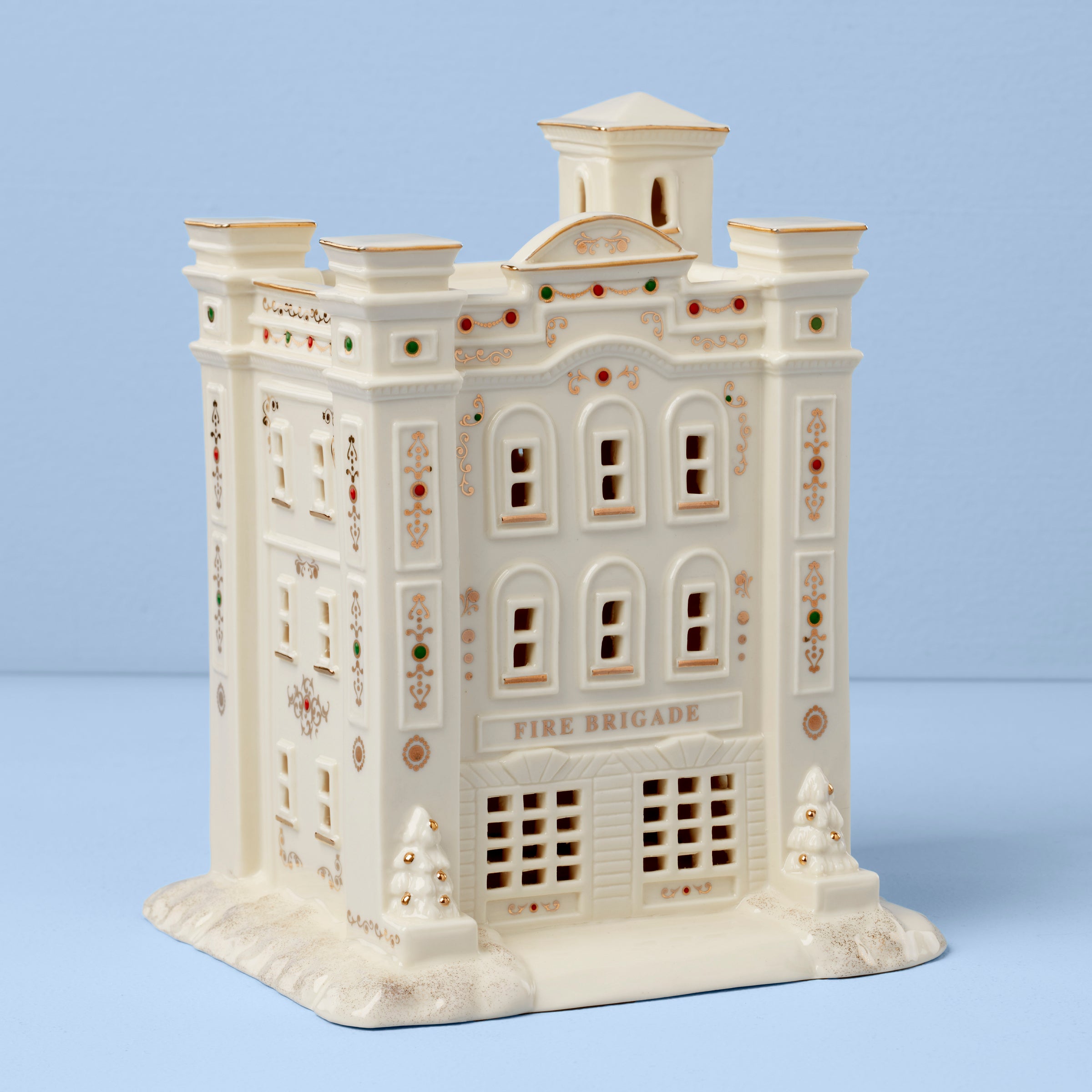 Mistletoe Park Lit Fire House - Image 2