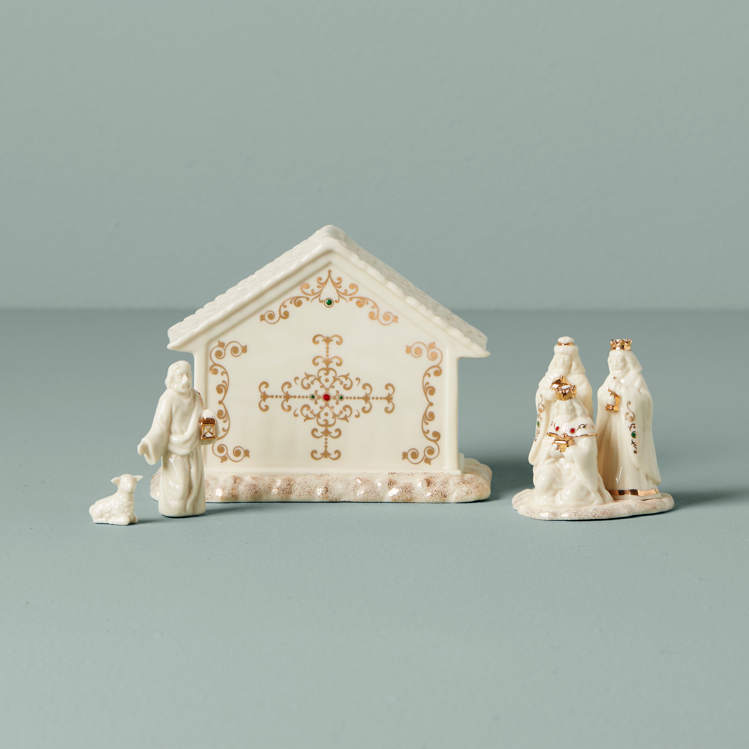 Mistletoe Park 6-Piece Manger Figurine Set - Image 2