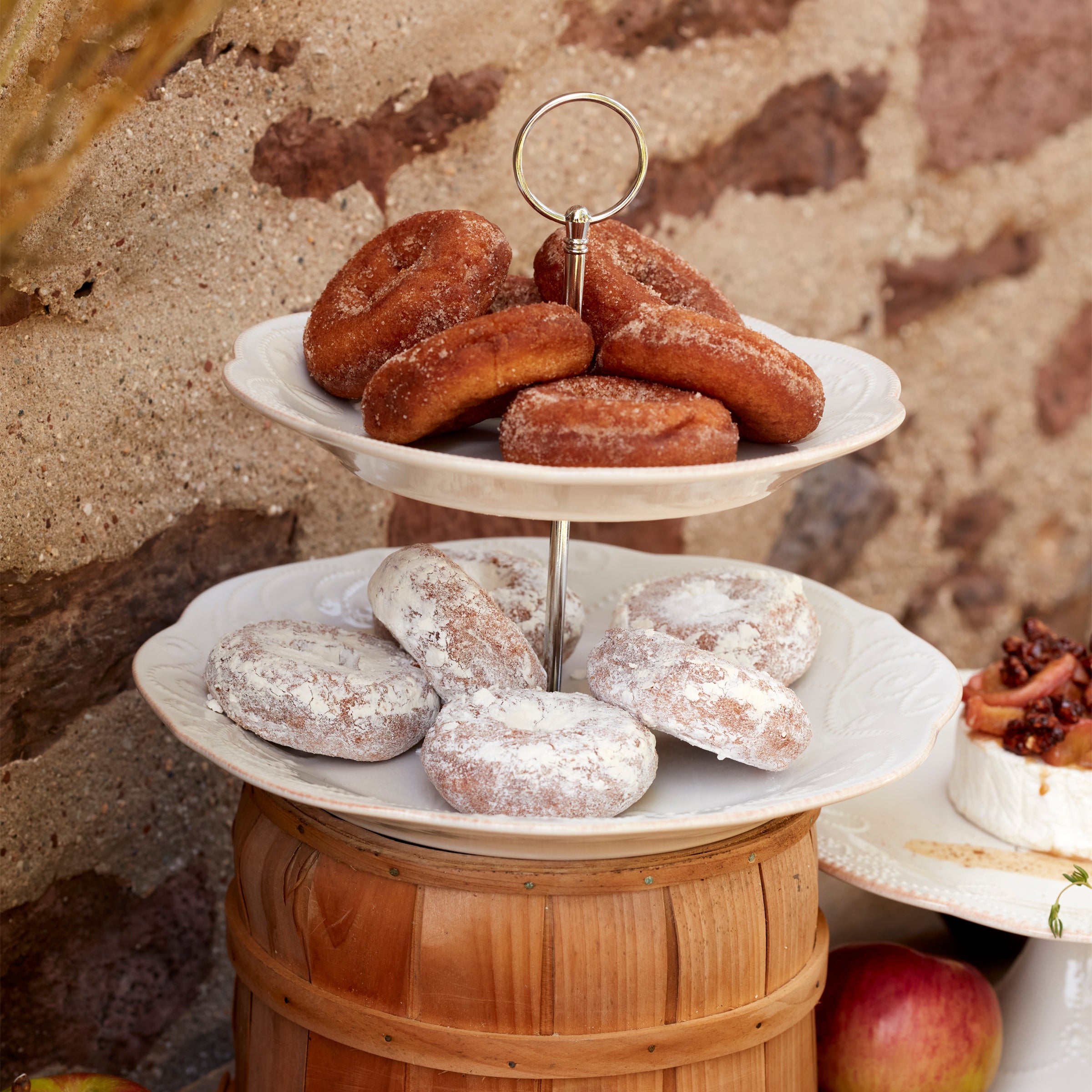 French Perle White 2-Tiered Server - Image 4