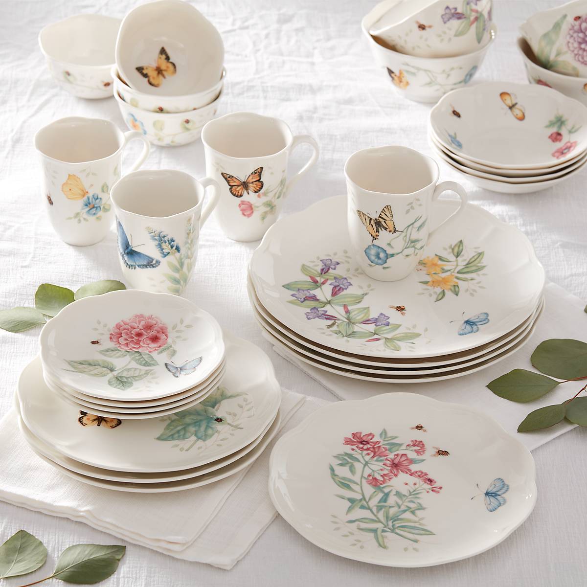 Butterfly Meadow 28-Piece Dinnerware Set - Image 14