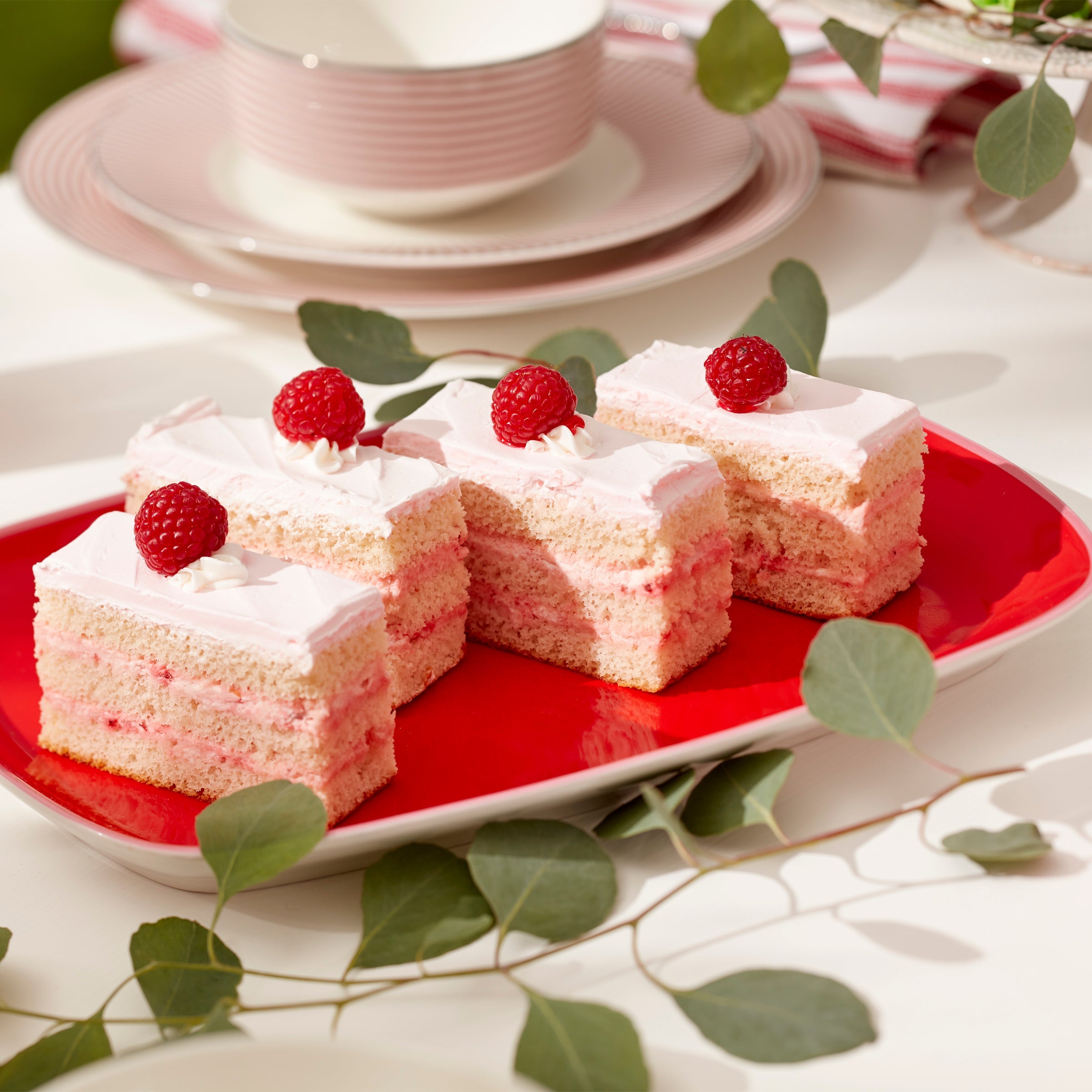 Make It Pop Platter - Red - Image 3