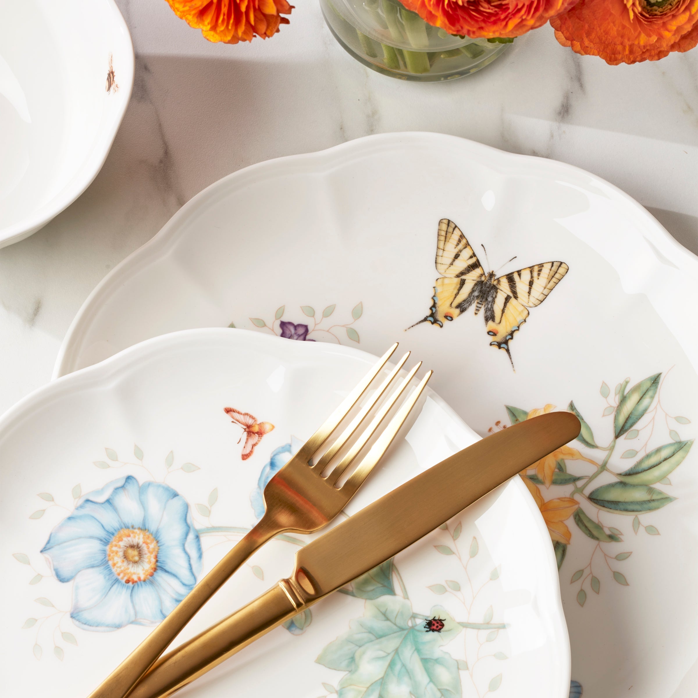 Butterfly Meadow 24-Piece Dinnerware Set - Image 3