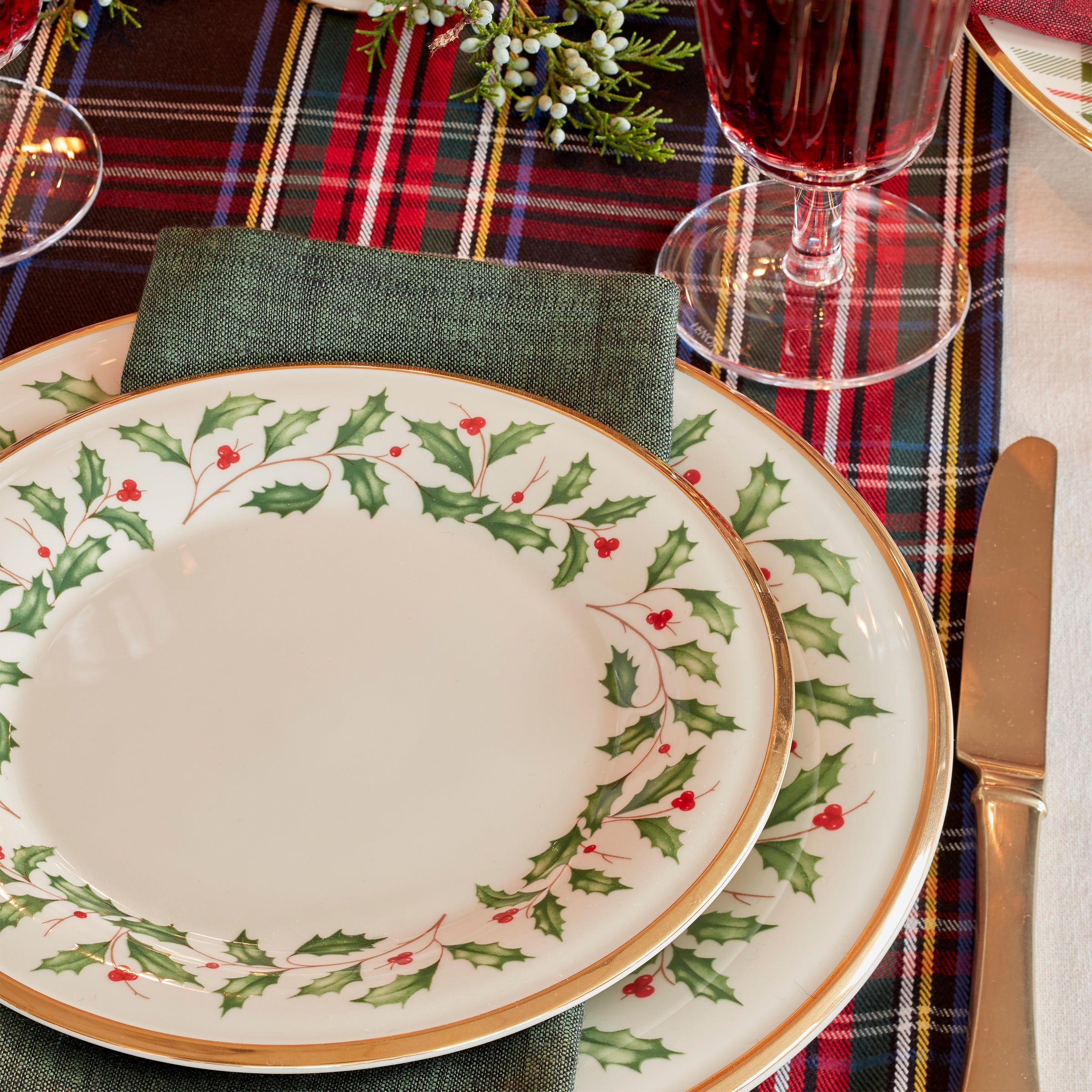 Holiday 6-Piece Dinner Plate Set - Image 2