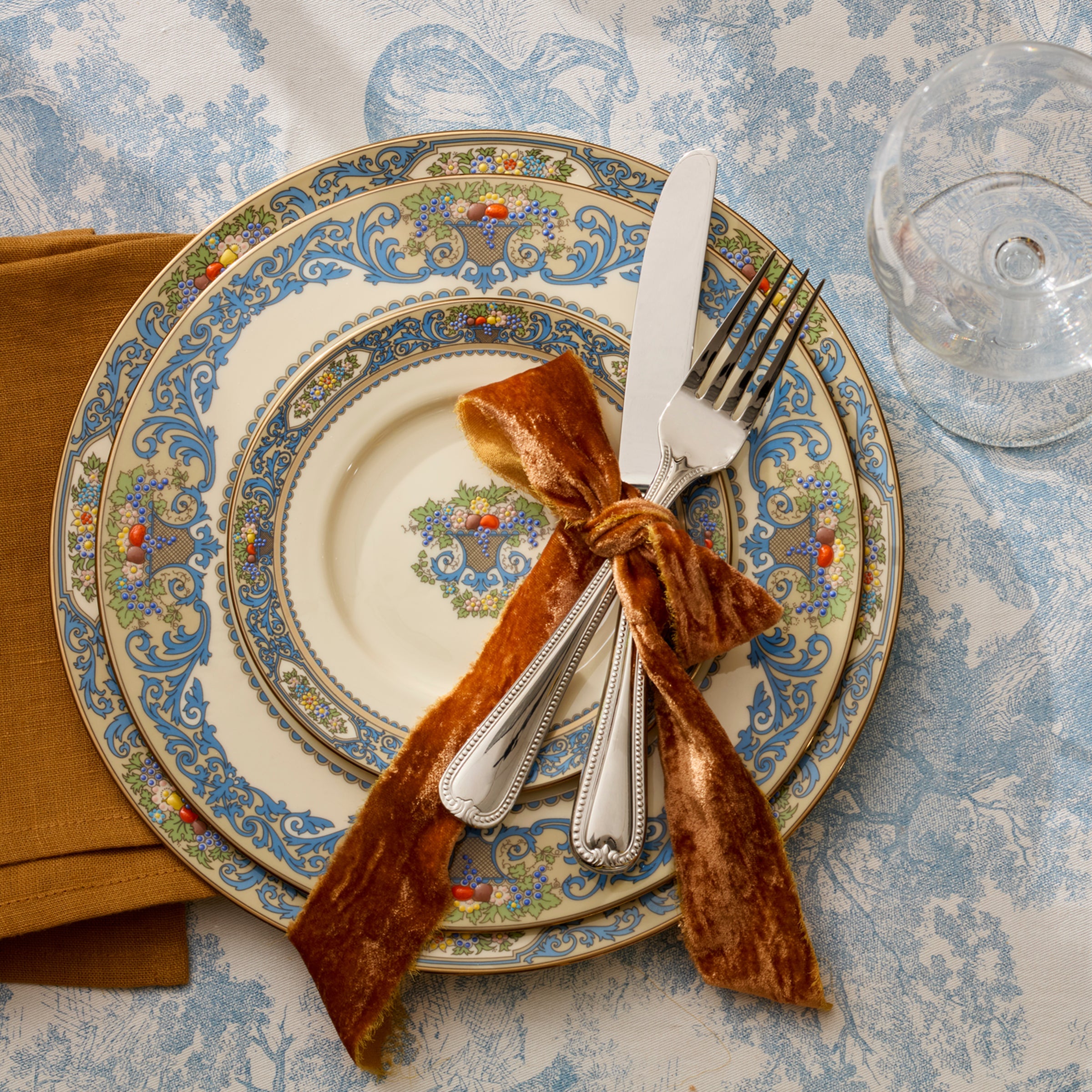 Autumn Bread Plate - Image 2