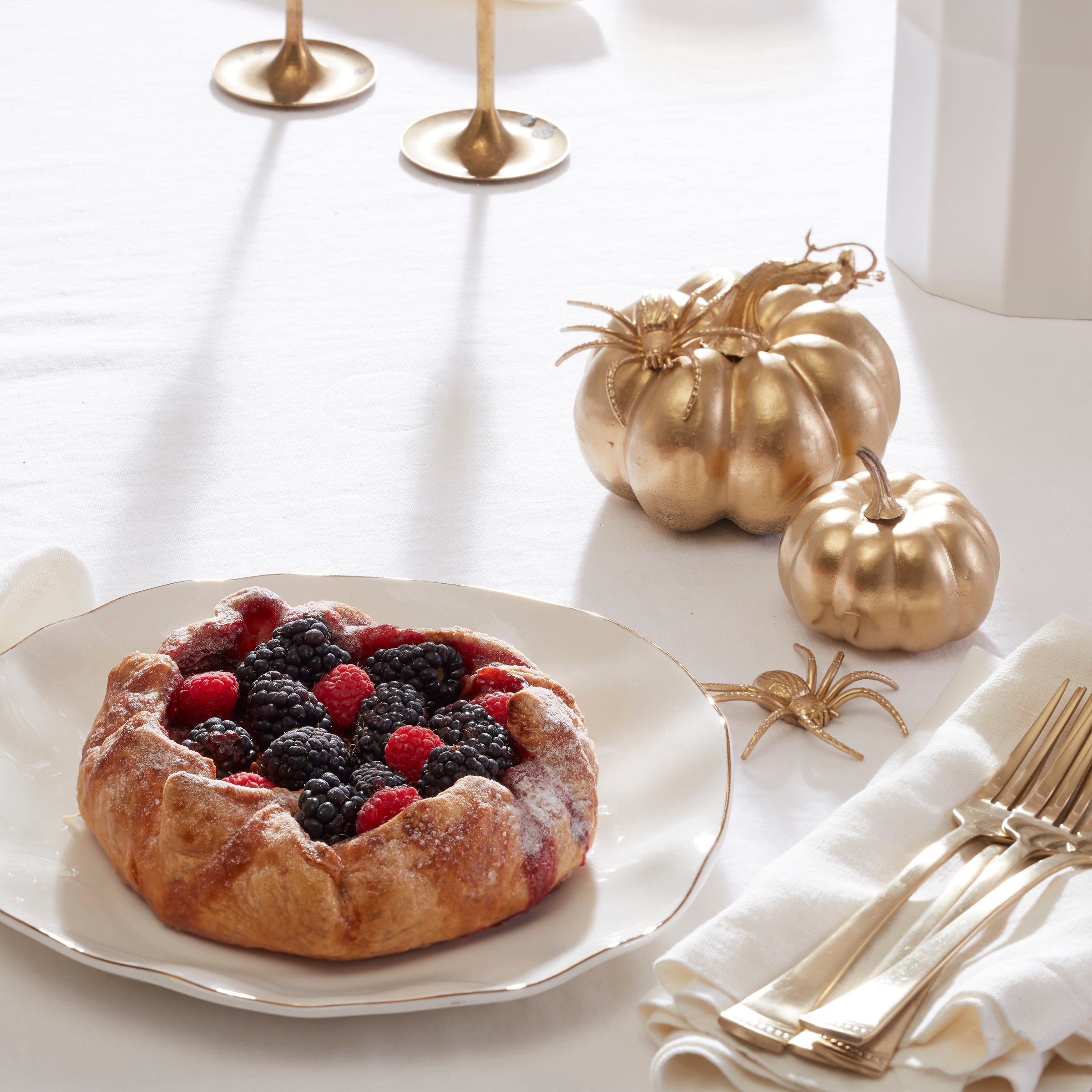 Blue Bay White 12-Piece Dinnerware Set - Image 5