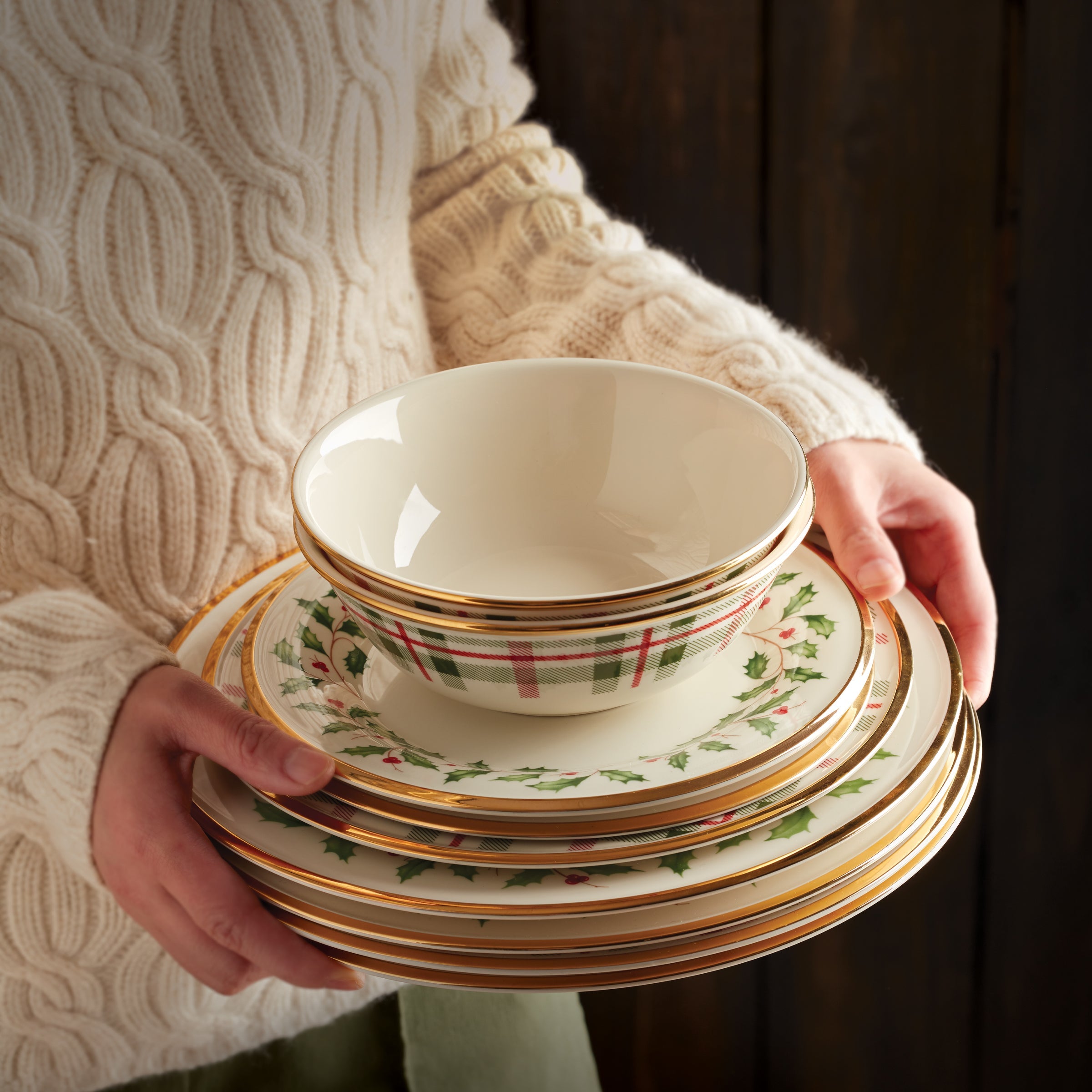 Holiday 12-Piece Plate & Bowl Set - Image 10