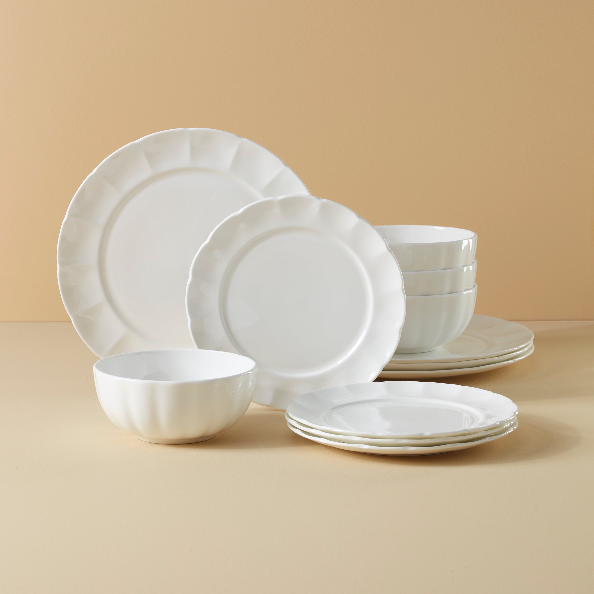 Manor 12-Piece Dinnerware Set