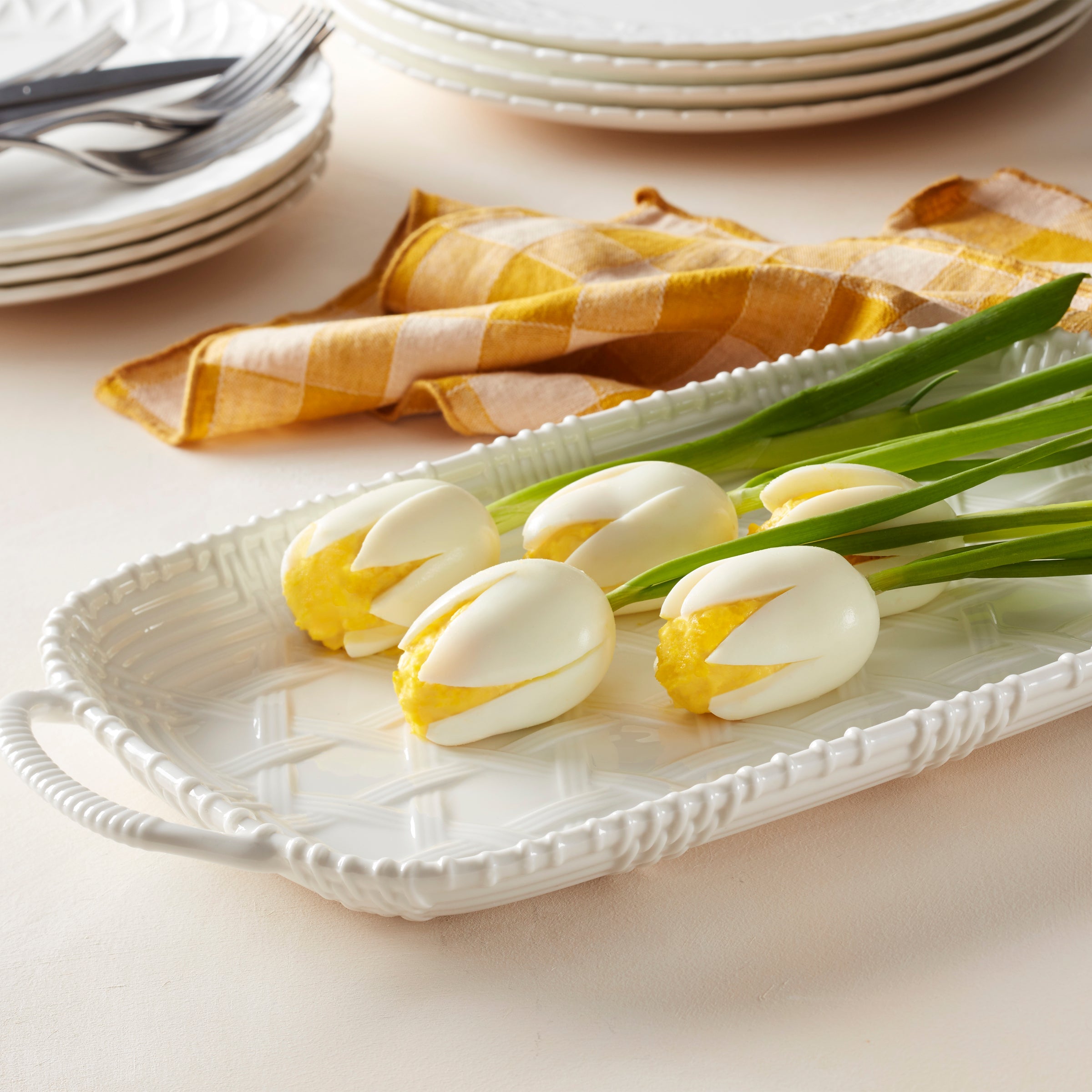 Wicker Creek Handled Tray - Image 4