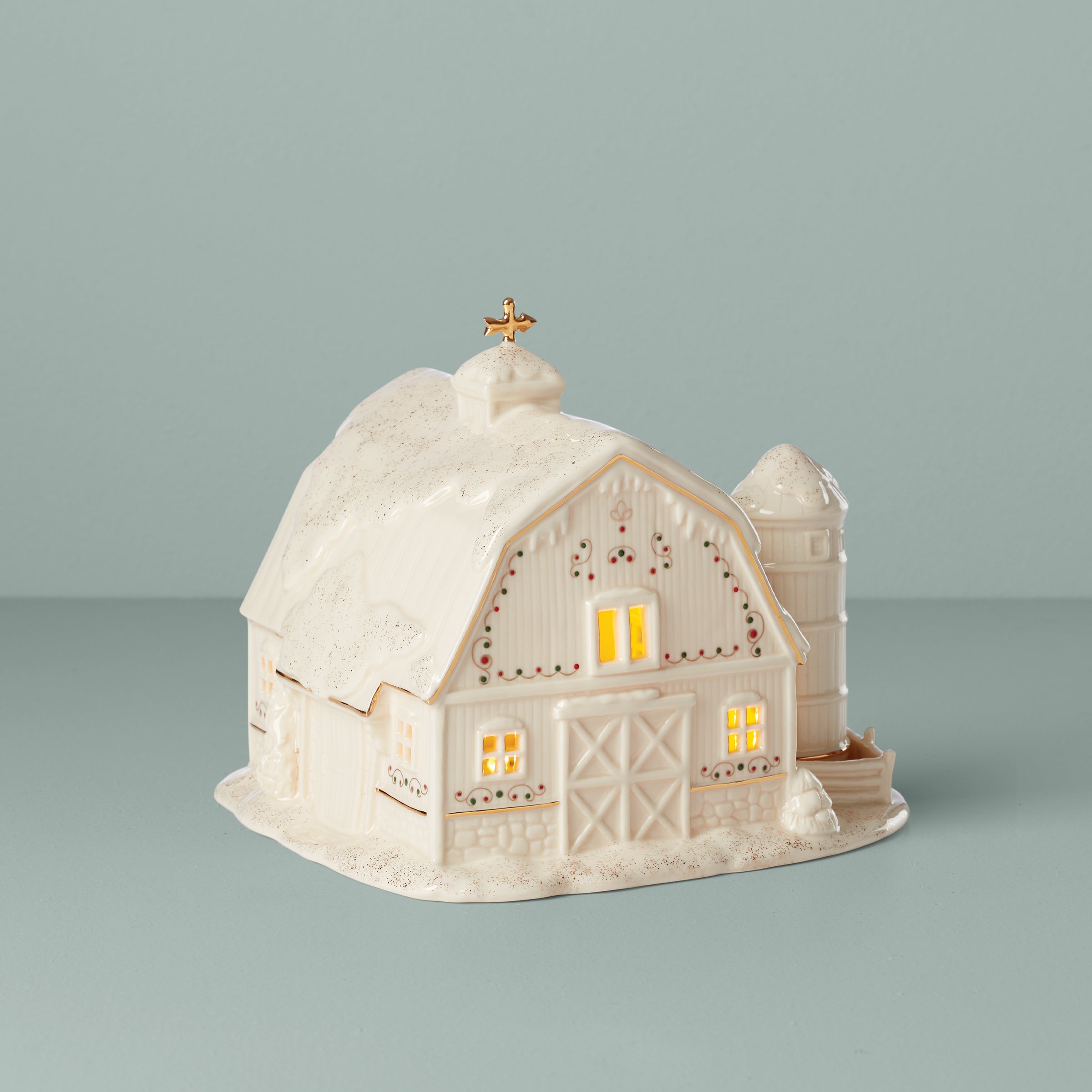 Mistletoe Park Lit Barn Figurine - Image 2