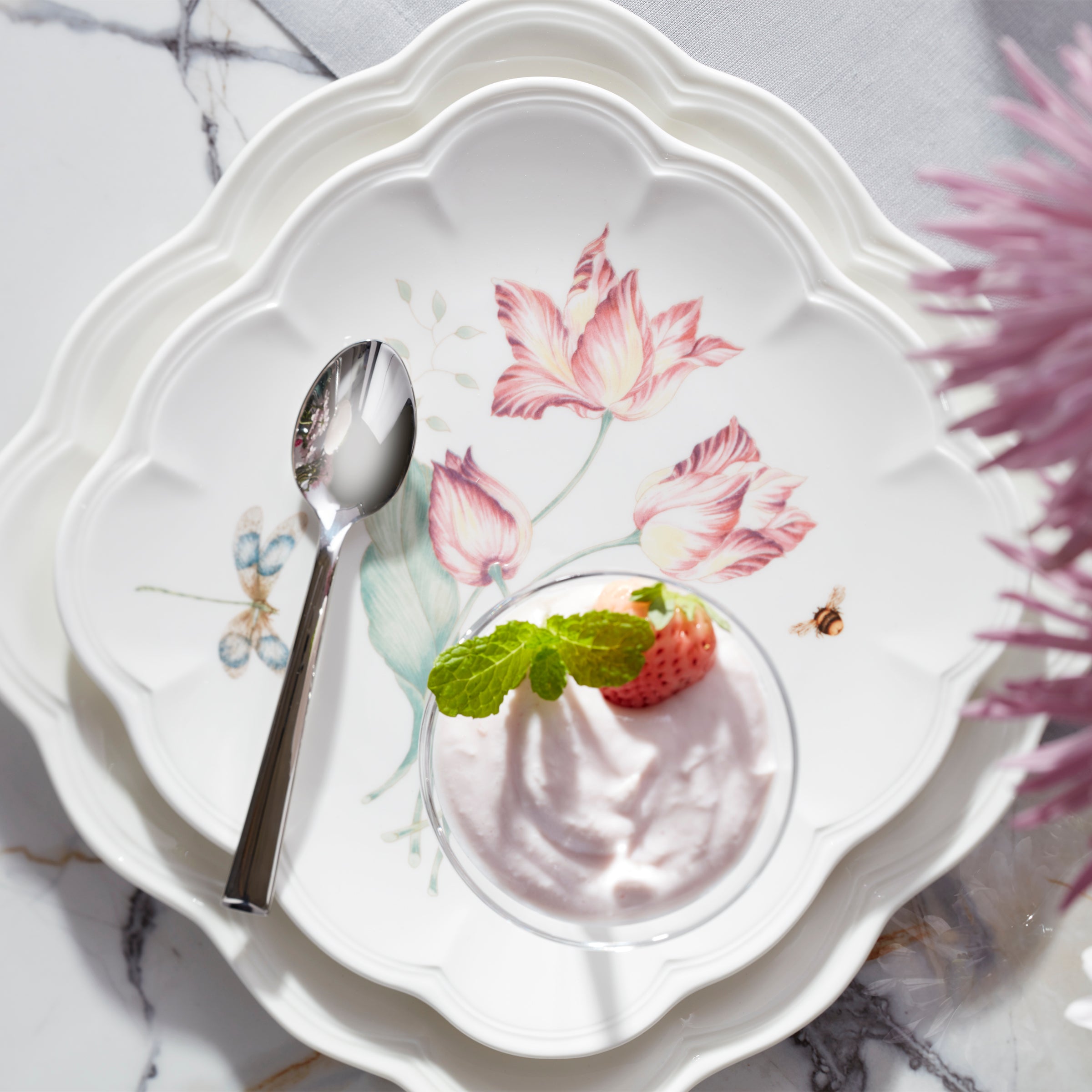 Butterfly Meadow Square 18-Piece Dinnerware Set - Image 4