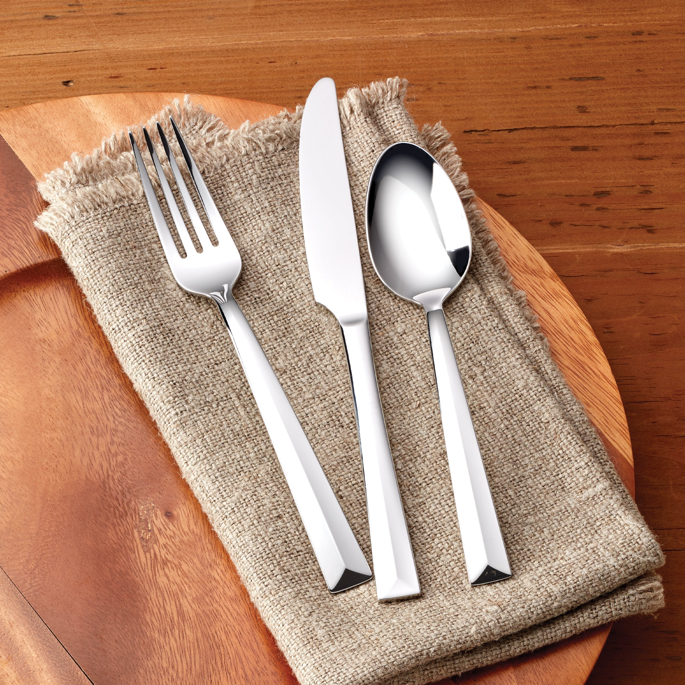 Moxie 20 Piece Flatware Set - Image 3