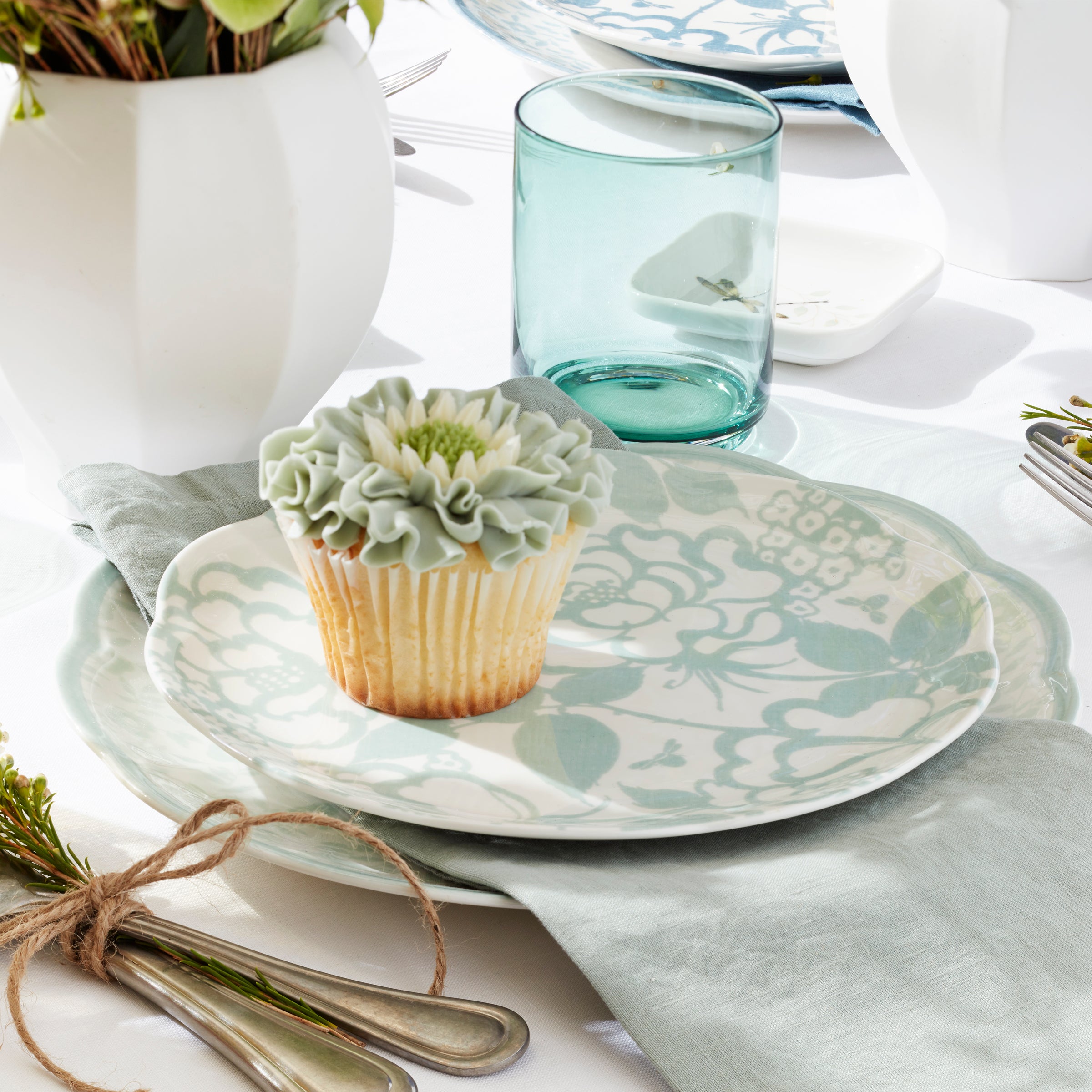 Butterfly Meadow Cottage Sage 12-Piece Dinnerware Set - Image 7