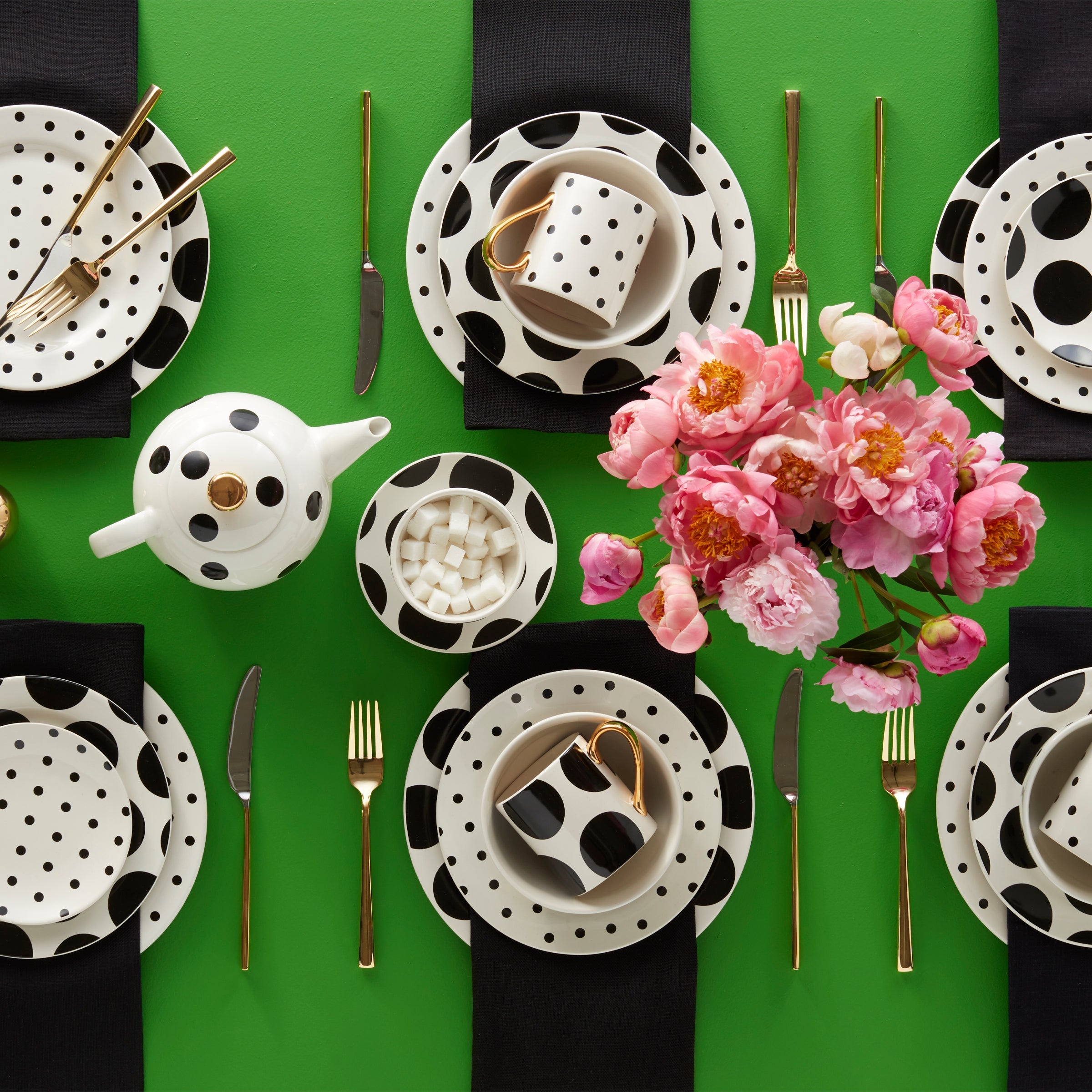 On The Dot 12-Piece Dinnerware Set - Image 2