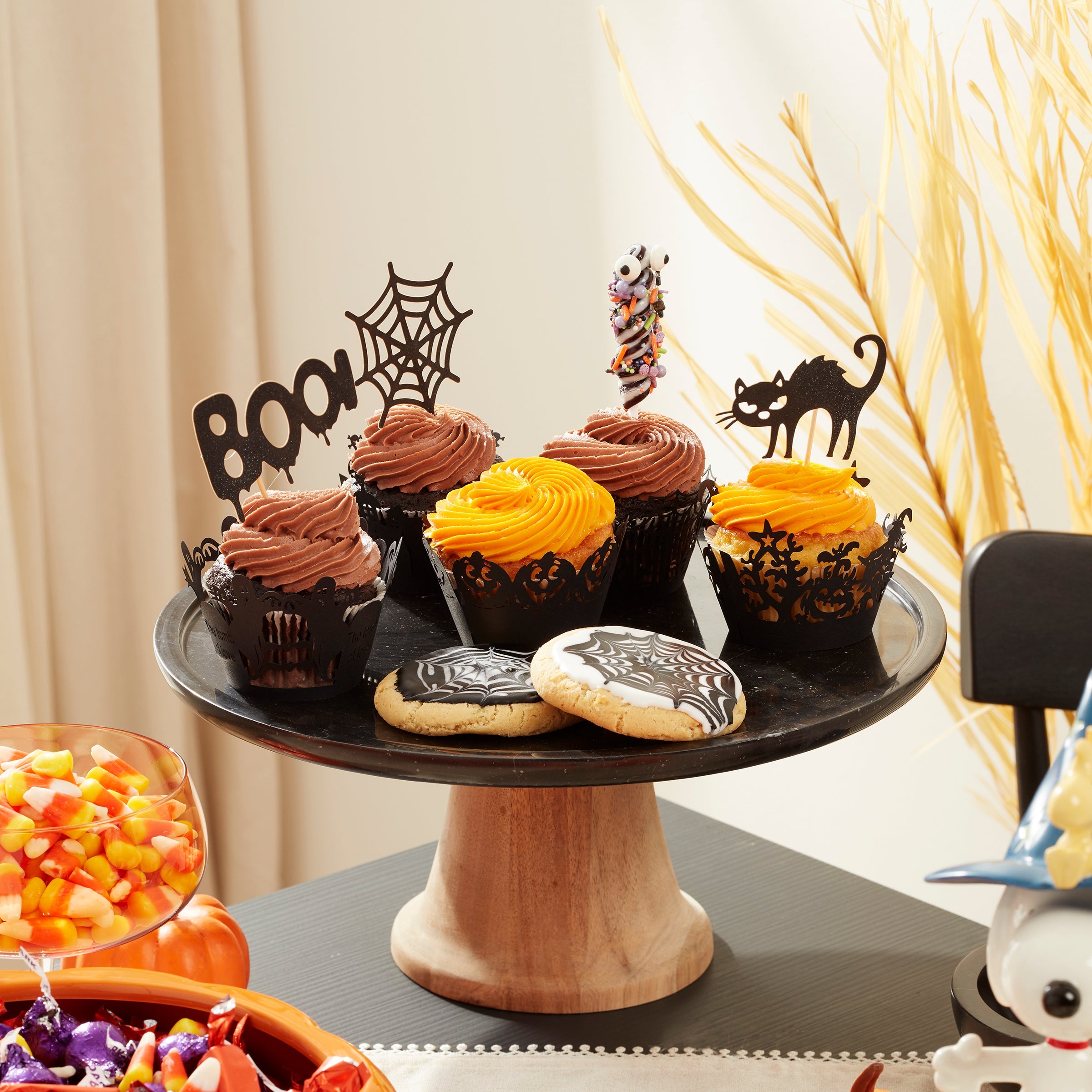 LX Collective Cake Plate - Image 2