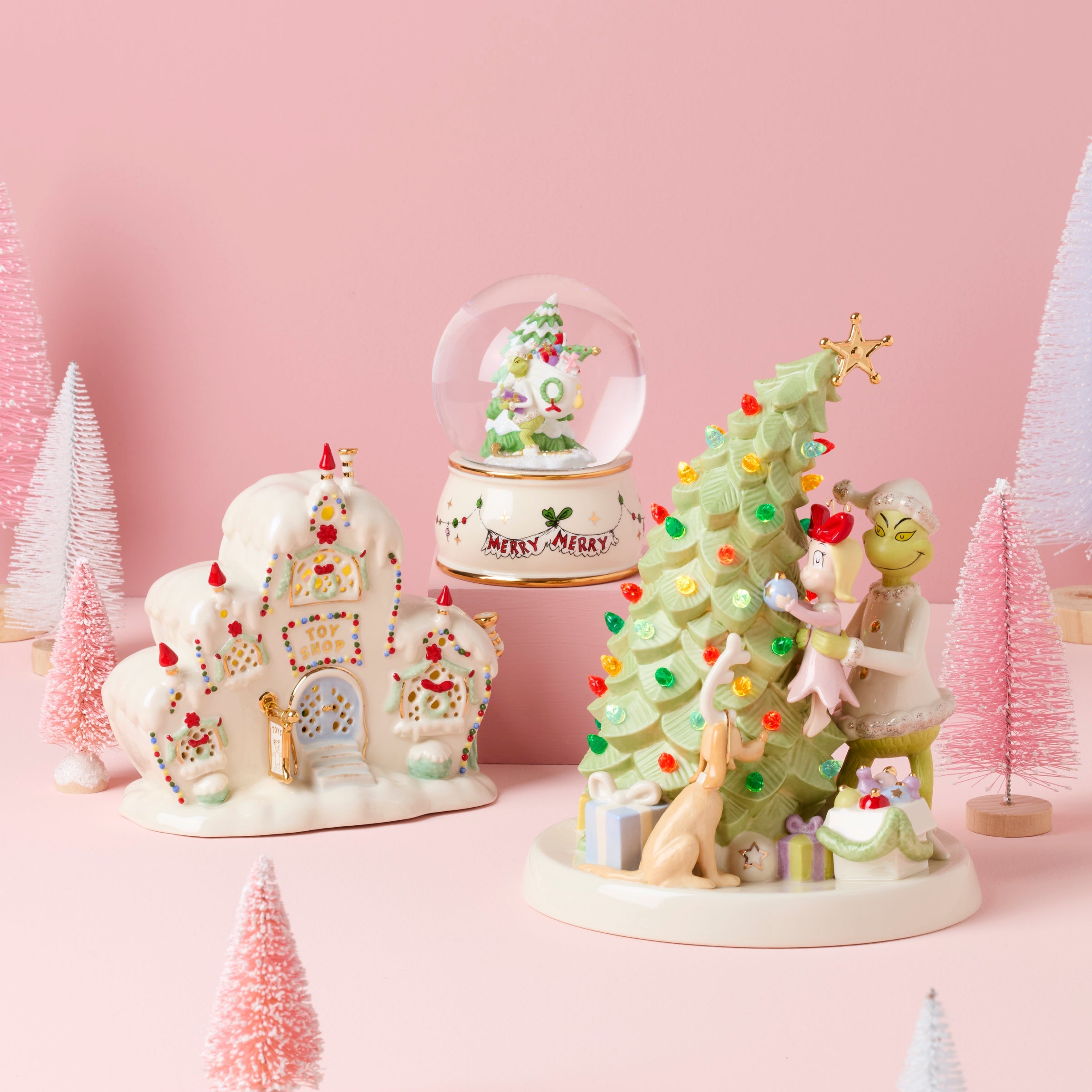 Who-Ville Toy Store Lit Figurine - Image 3