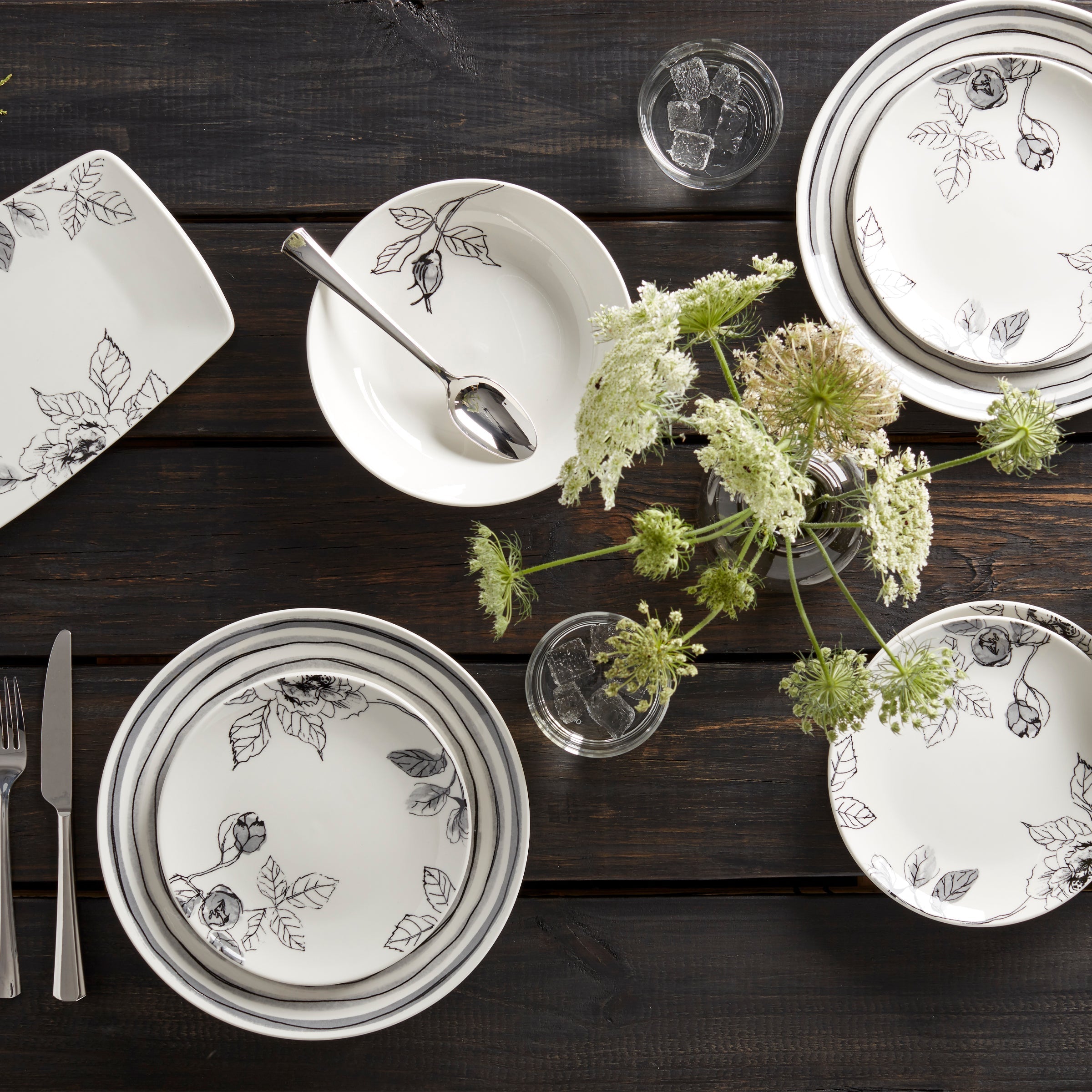 Sketchbook 12-Piece Dinnerware Set - Image 3