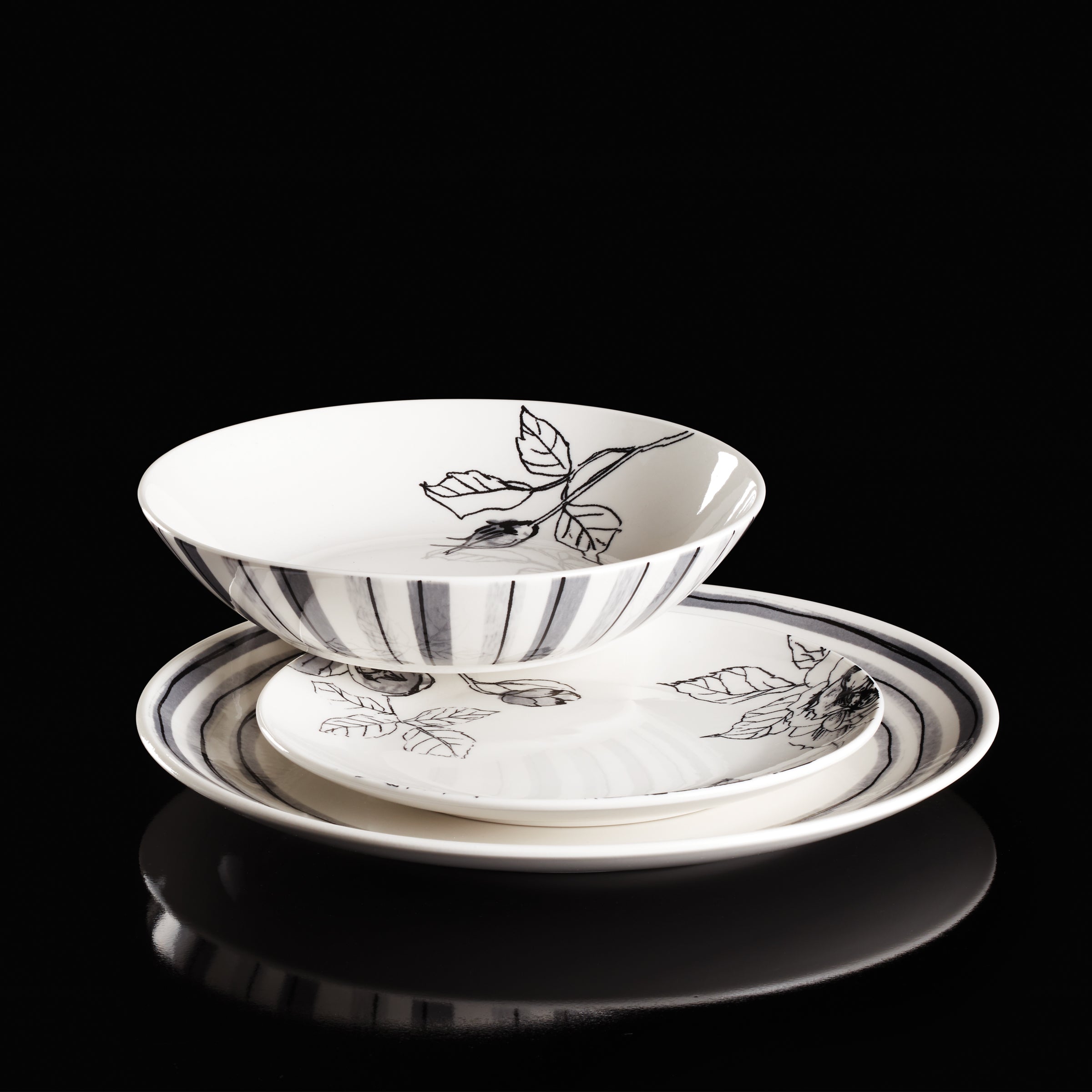 Sketchbook 12-Piece Dinnerware Set - Image 9