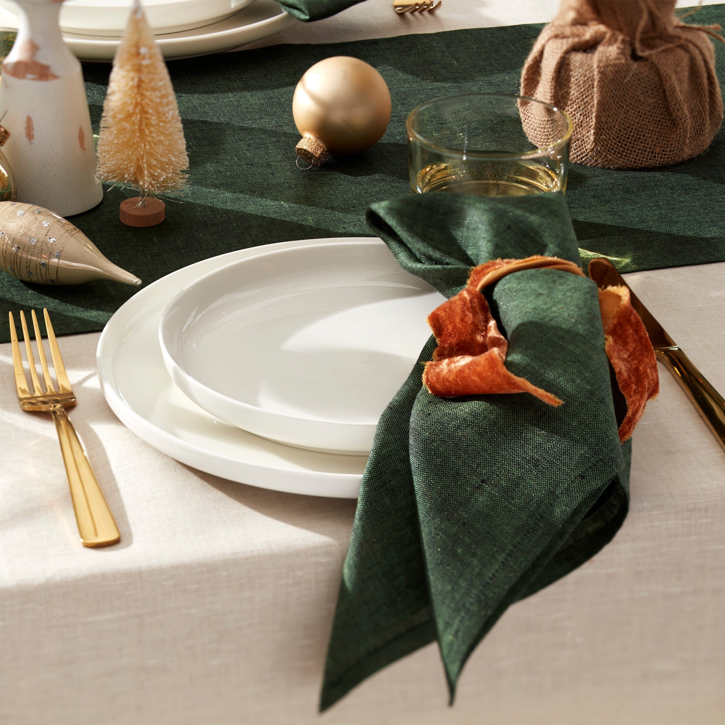 24 Seven White 12-Piece Dinnerware Set - Image 13