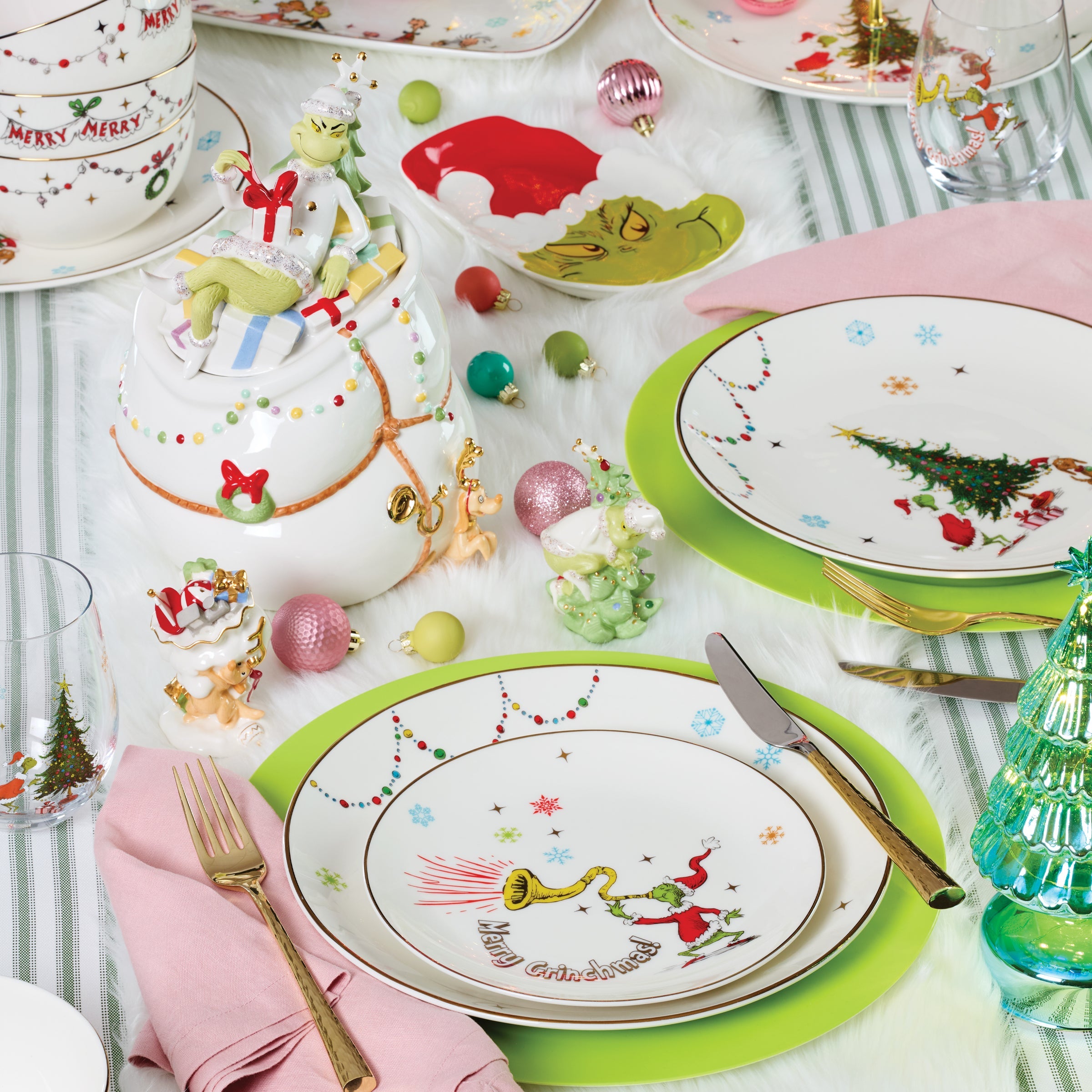 Merry Grinchmas Cookie Jar - Image 3