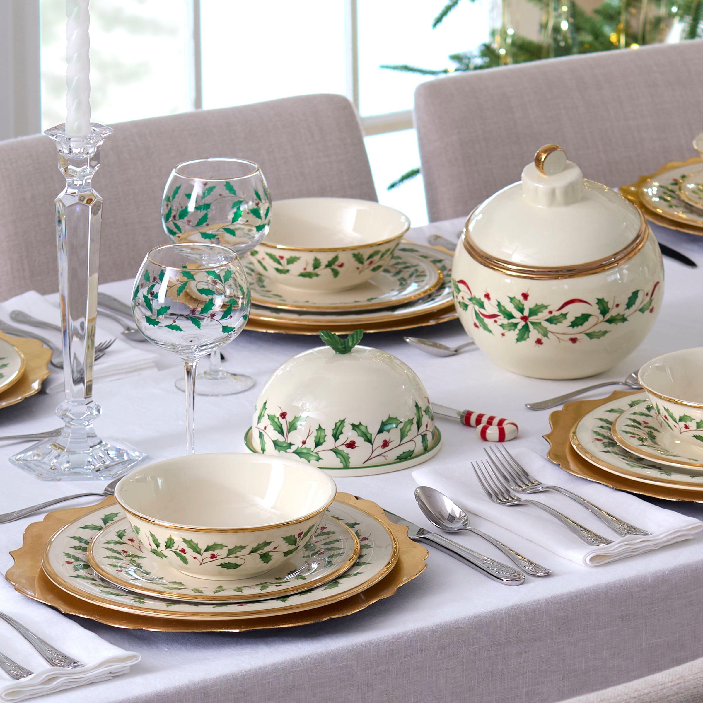 Holiday Place Setting Bowls - Set of 4 - Image 3