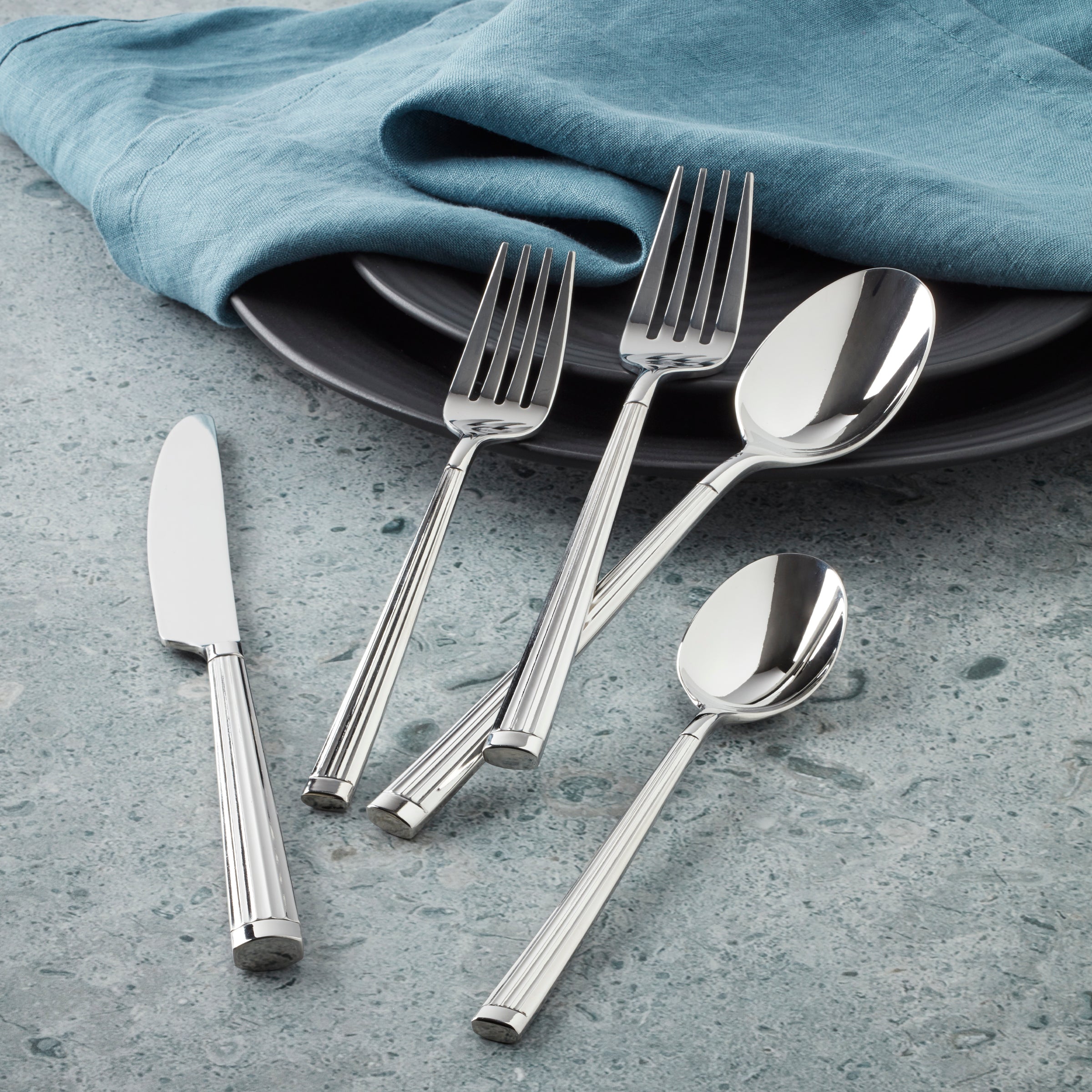 Robyn 20 Piece Flatware Set - Image 2