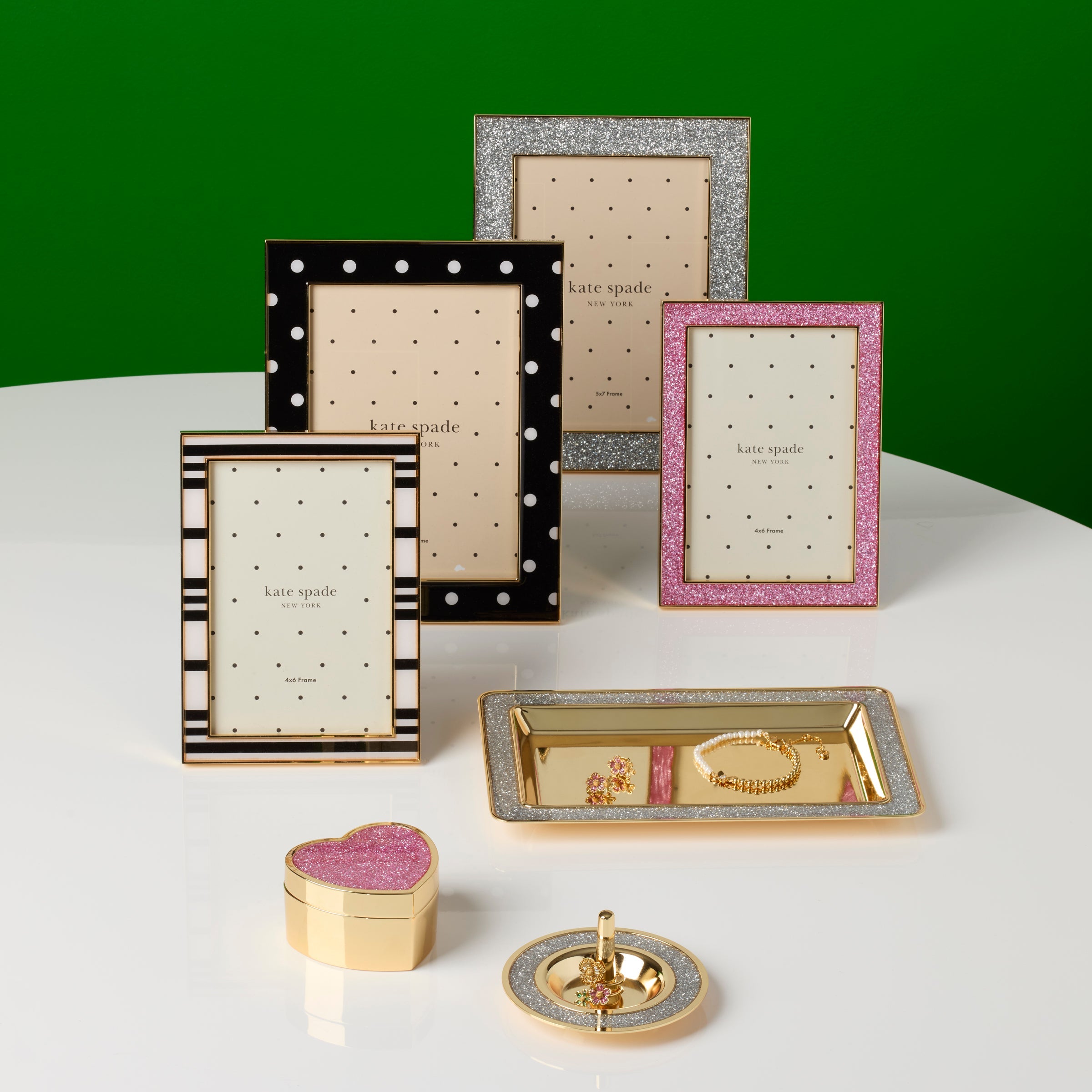 Sitting Pretty 5X 7 Dot Frame - Image 4