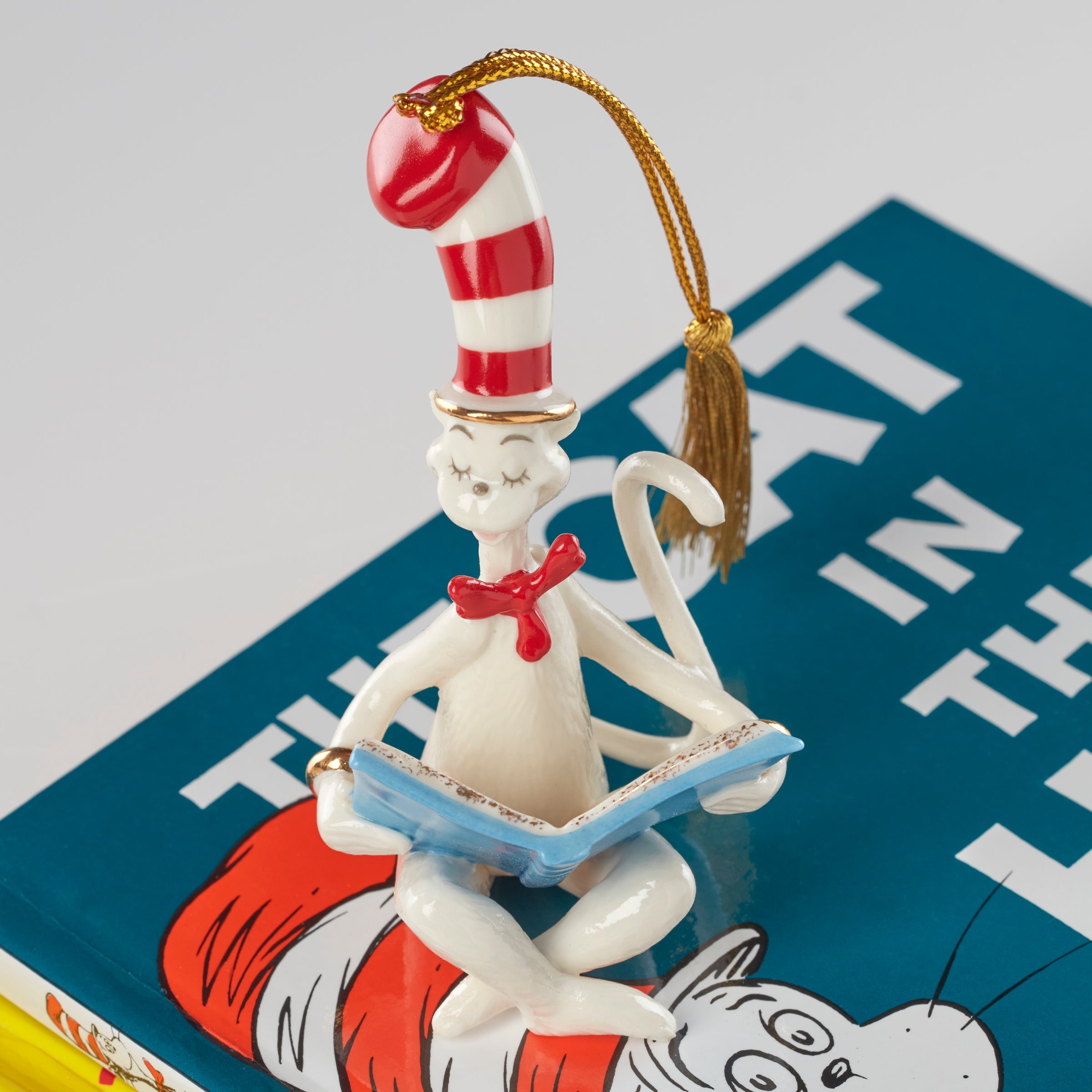 Cat In The Hat Ornament - Image 3