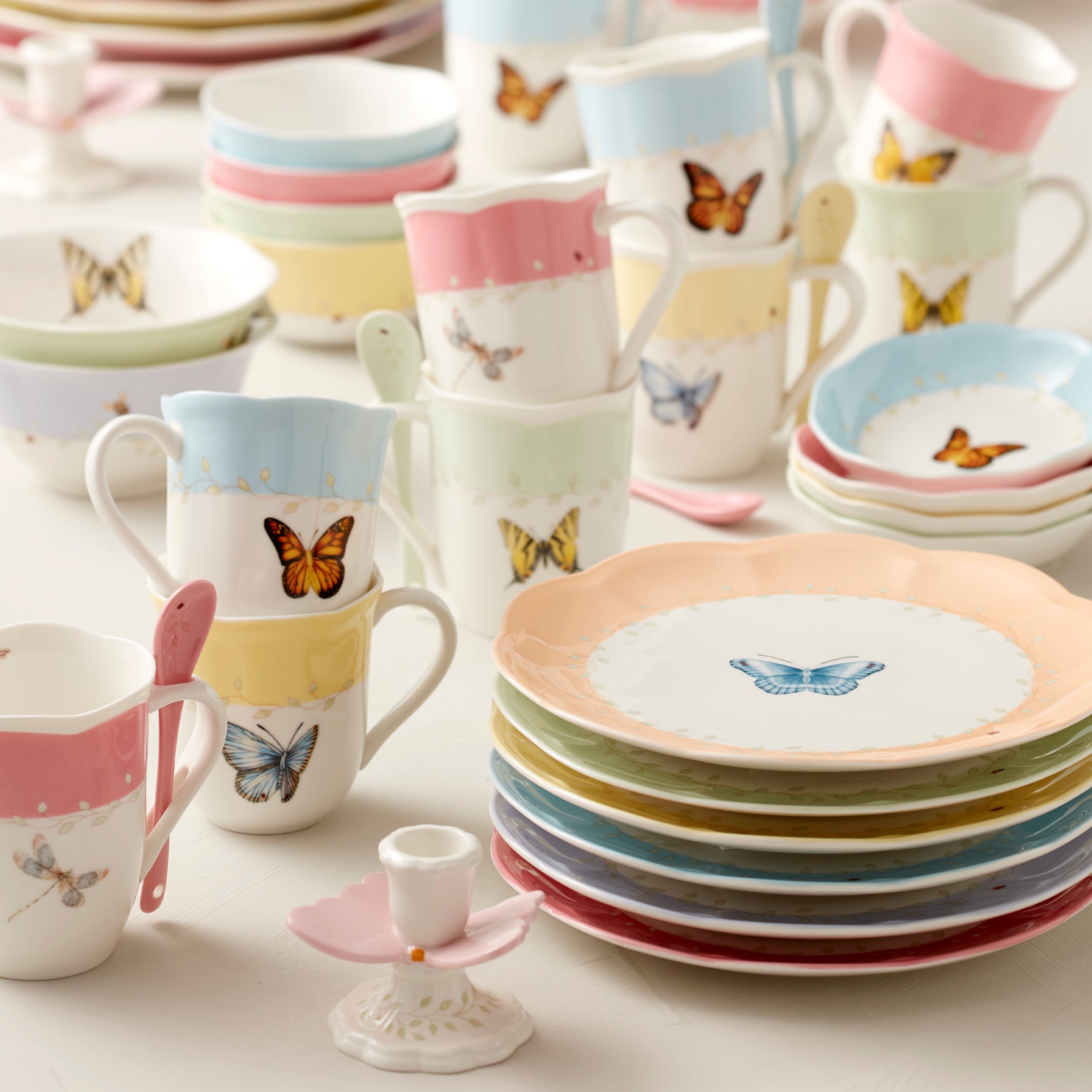 Butterfly Meadow Colors 18-Piece Dinnerware Set - Image 4