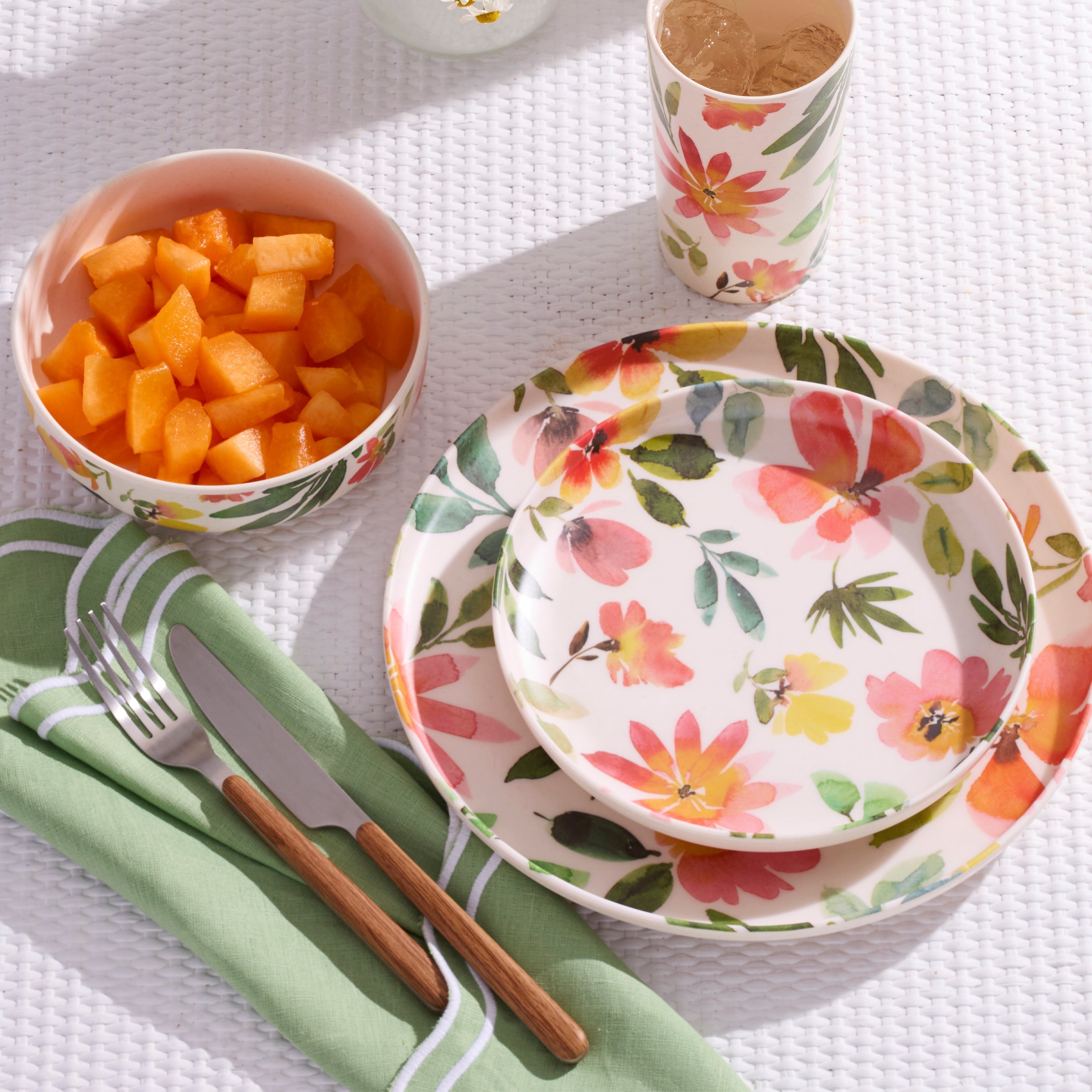 24 Seven Mirror Faux Wood Handle 12 Piece Flatware Set - Image 5