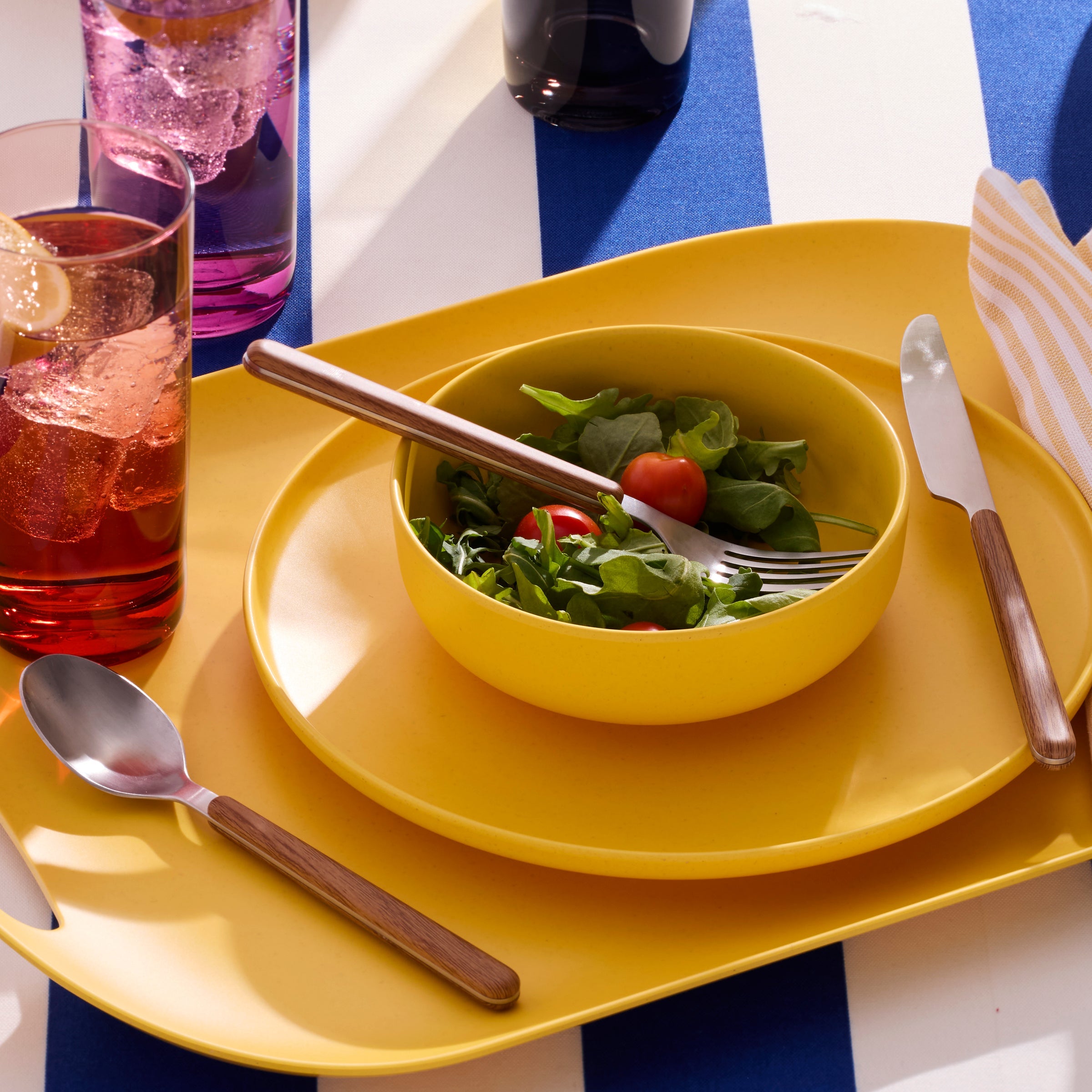 24 Seven Mirror Faux Wood Handle 12 Piece Flatware Set - Image 6