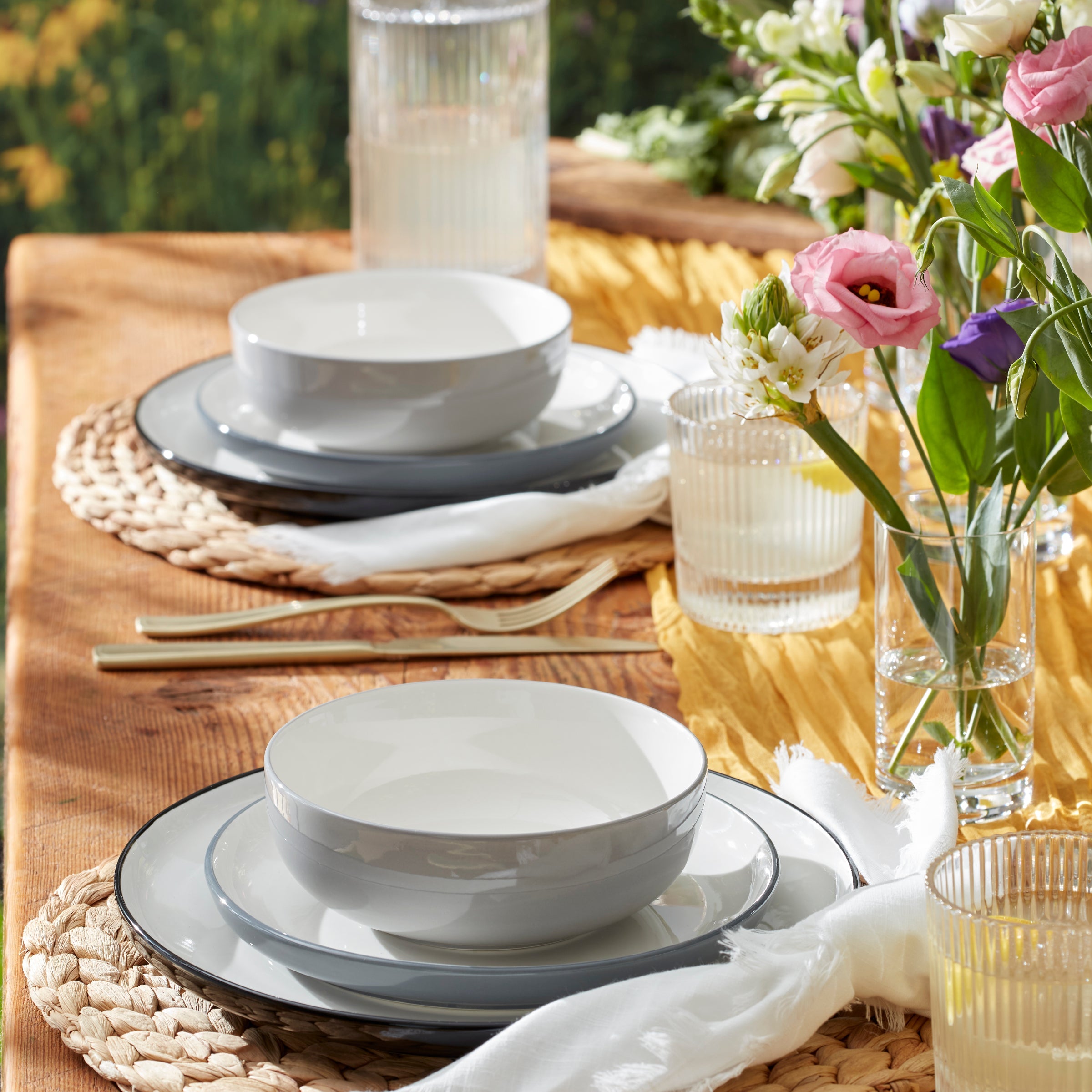 24 Seven Colors Pumice 12-Piece Dinnerware Set - Image 5