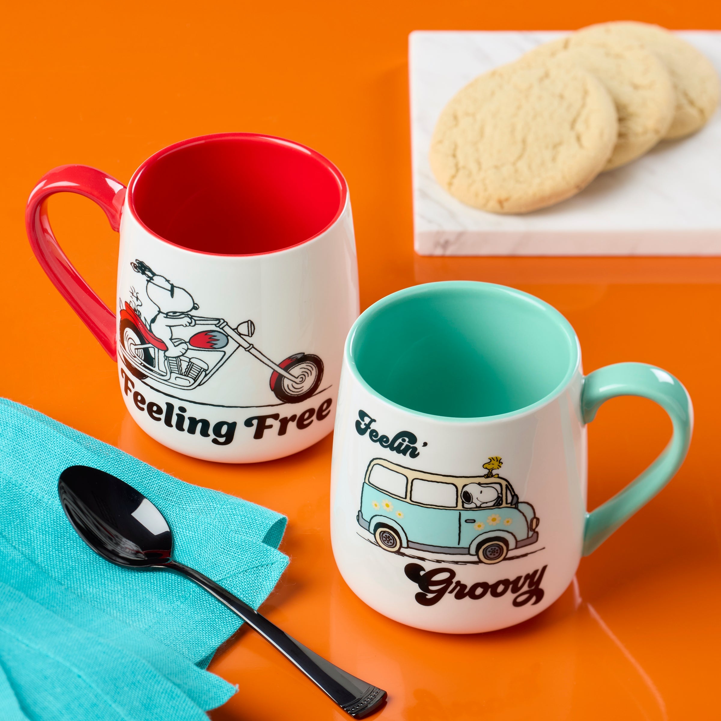 Peanuts Mugs - Set of 2 - Groovy-Feeling Free - Image 3