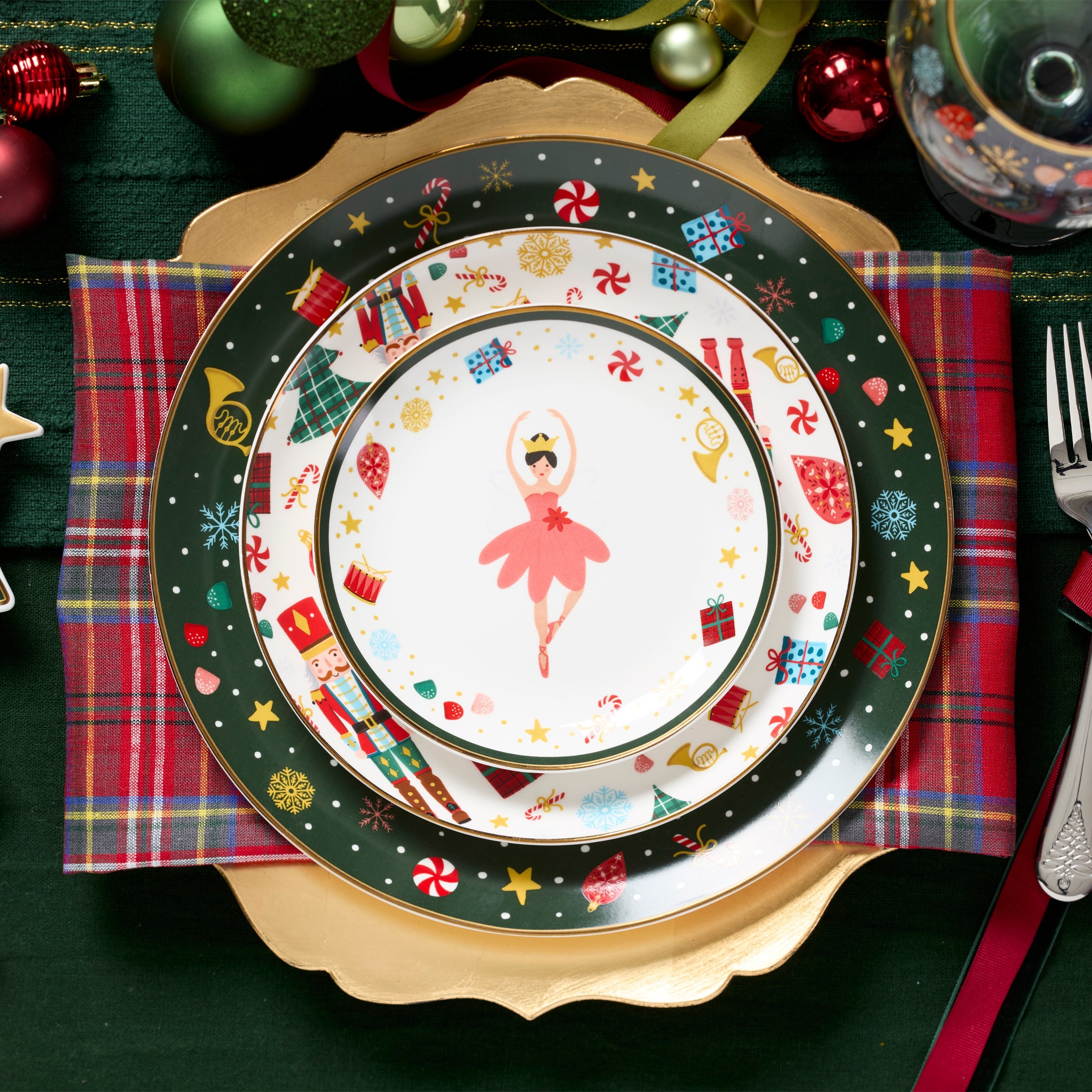 Nutcracker Ballet Tidbit Plates - Set of 4 - Image 4