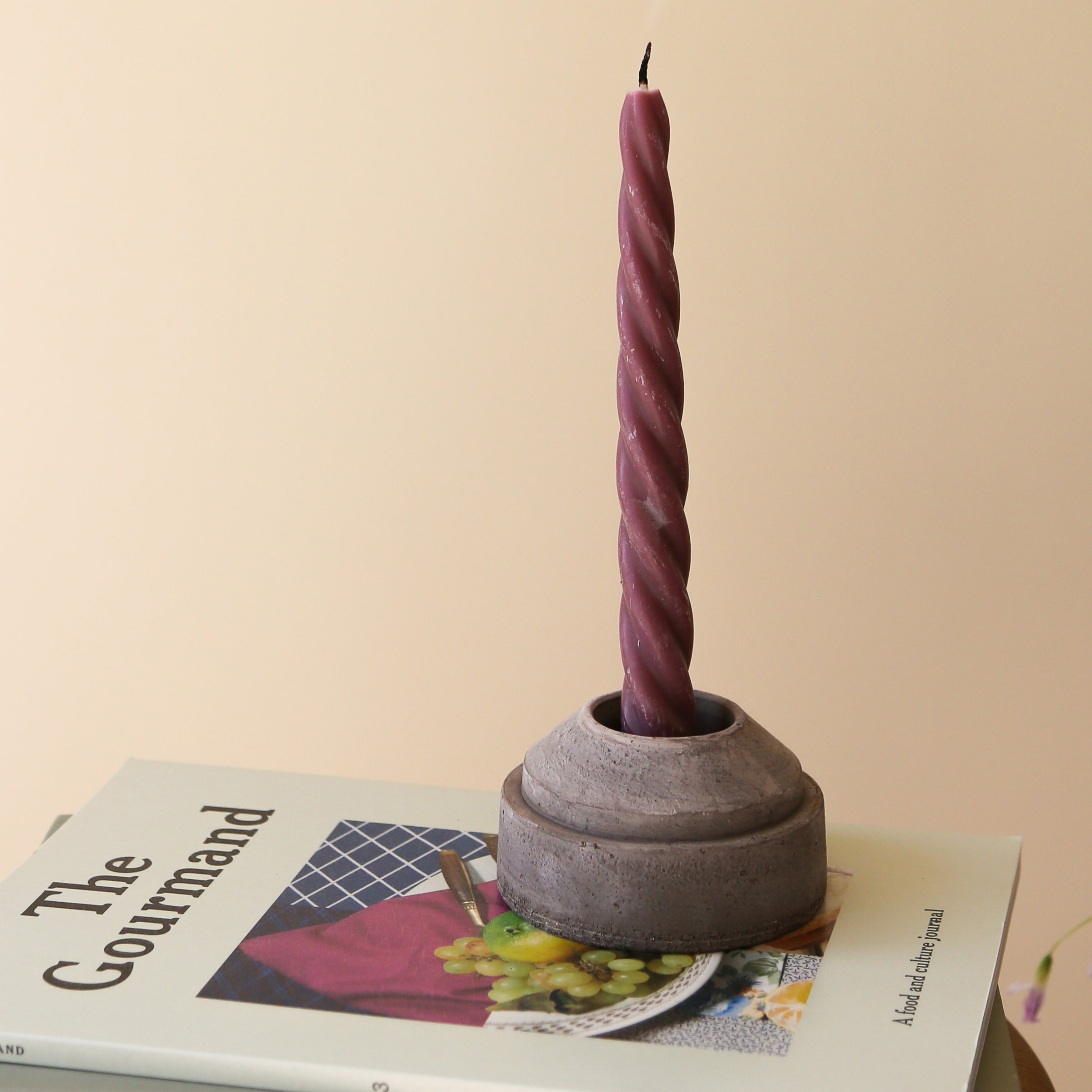 Hoff Candleholder. Raw Grey - Image 4
