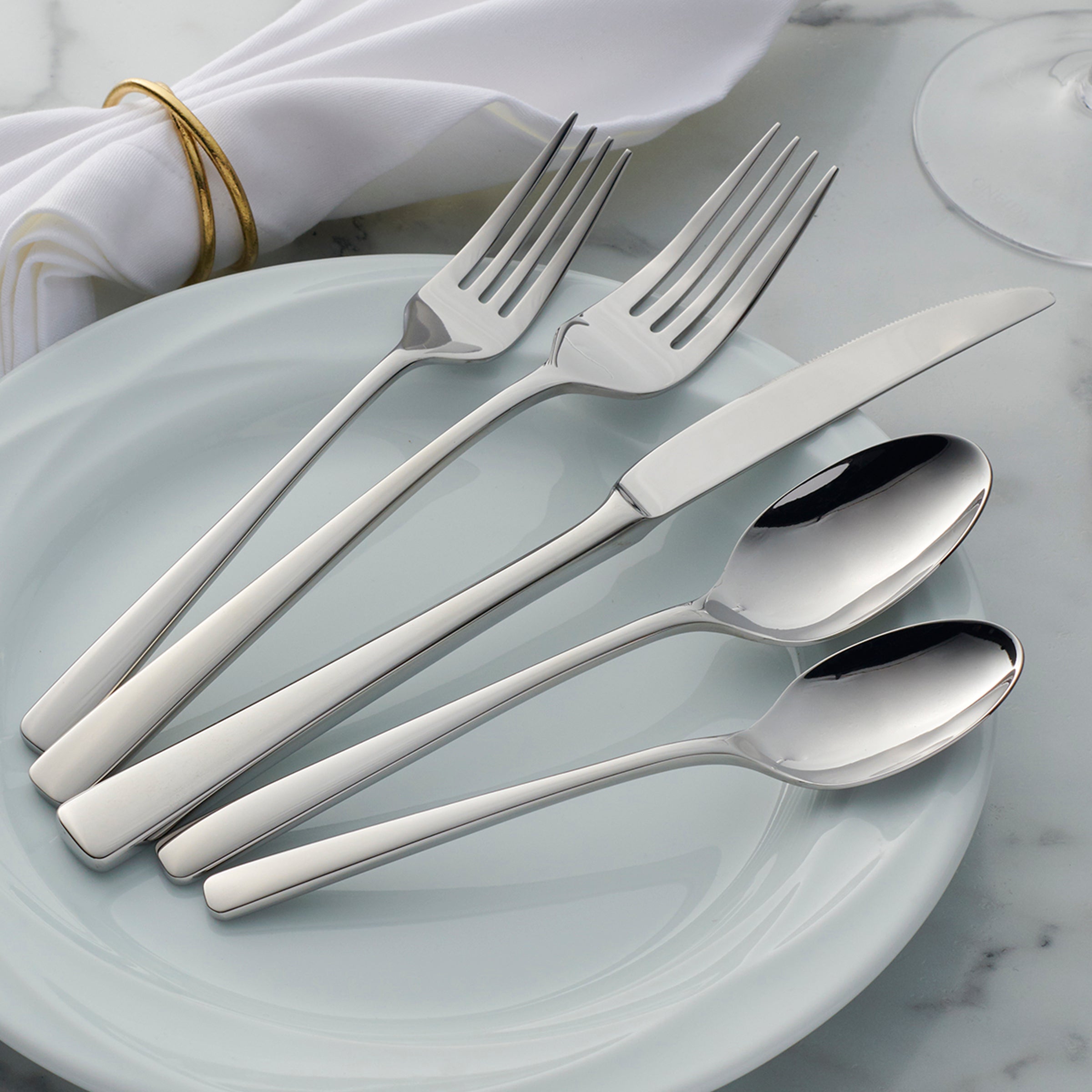 Doublet 20 Piece Flatware Set - Image 3