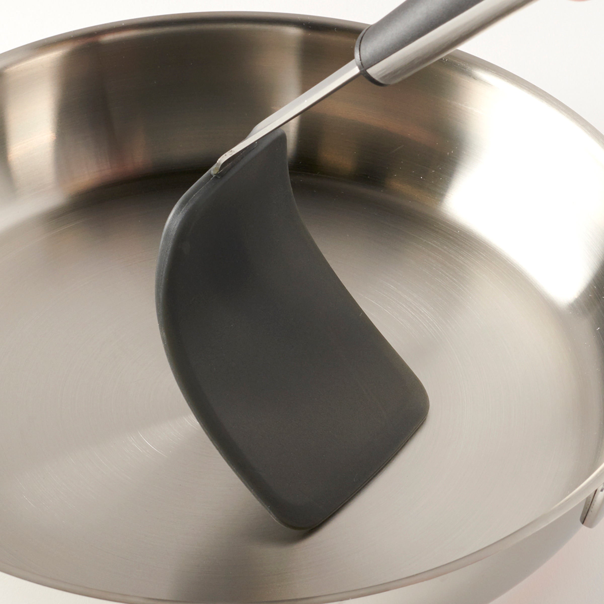 Elite Gadgets Silicone Flexible Turner - Image 2