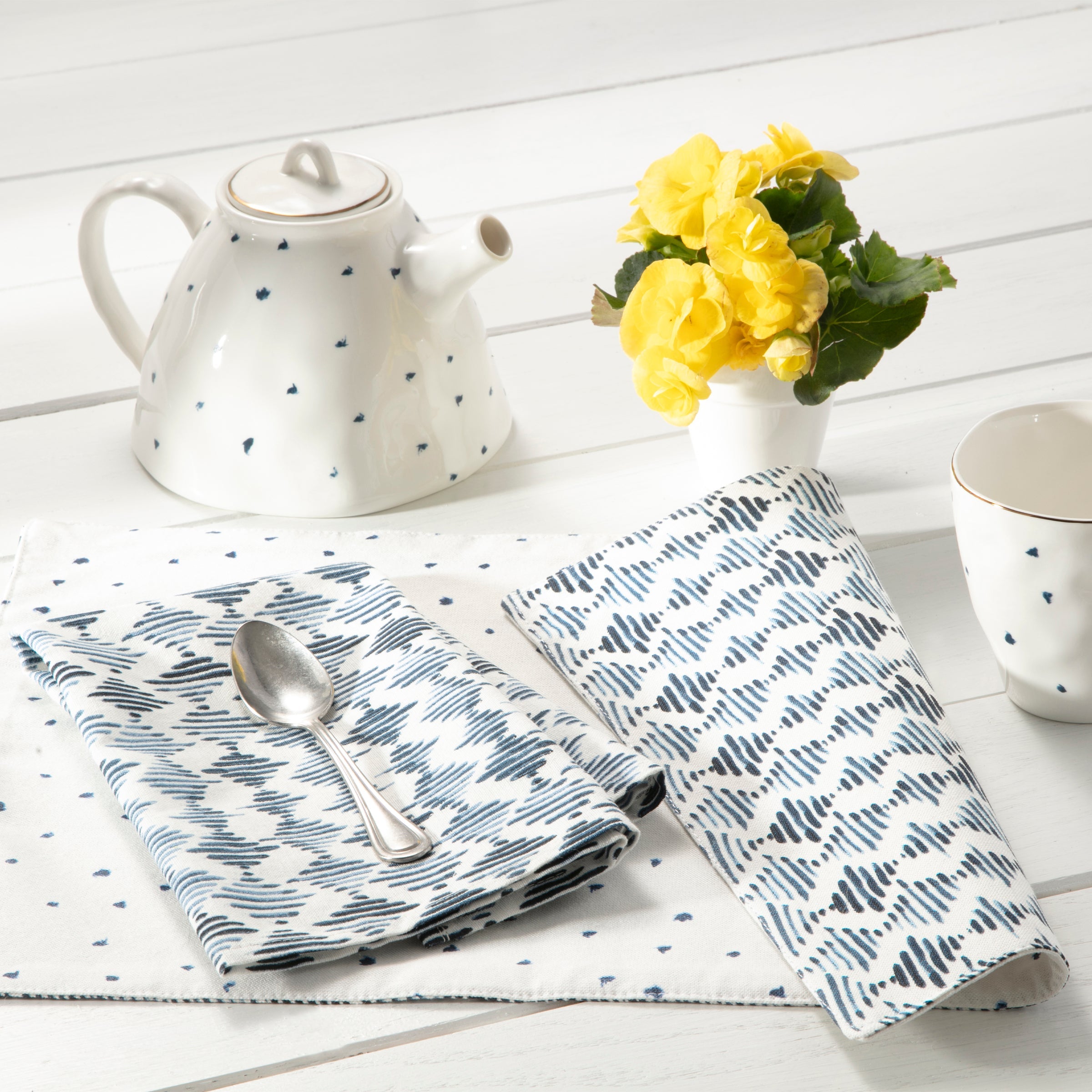 Blue Bay Diamond/Dot Reversible Placemat - Image 2