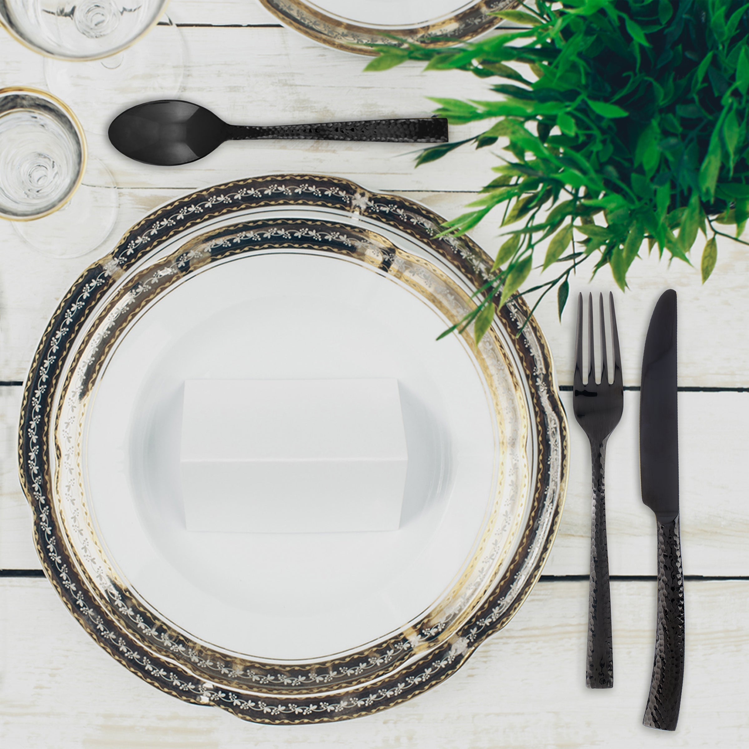 Paris Hammered Gunmetal Titanium 20 Piece Flatware Set - Image 4