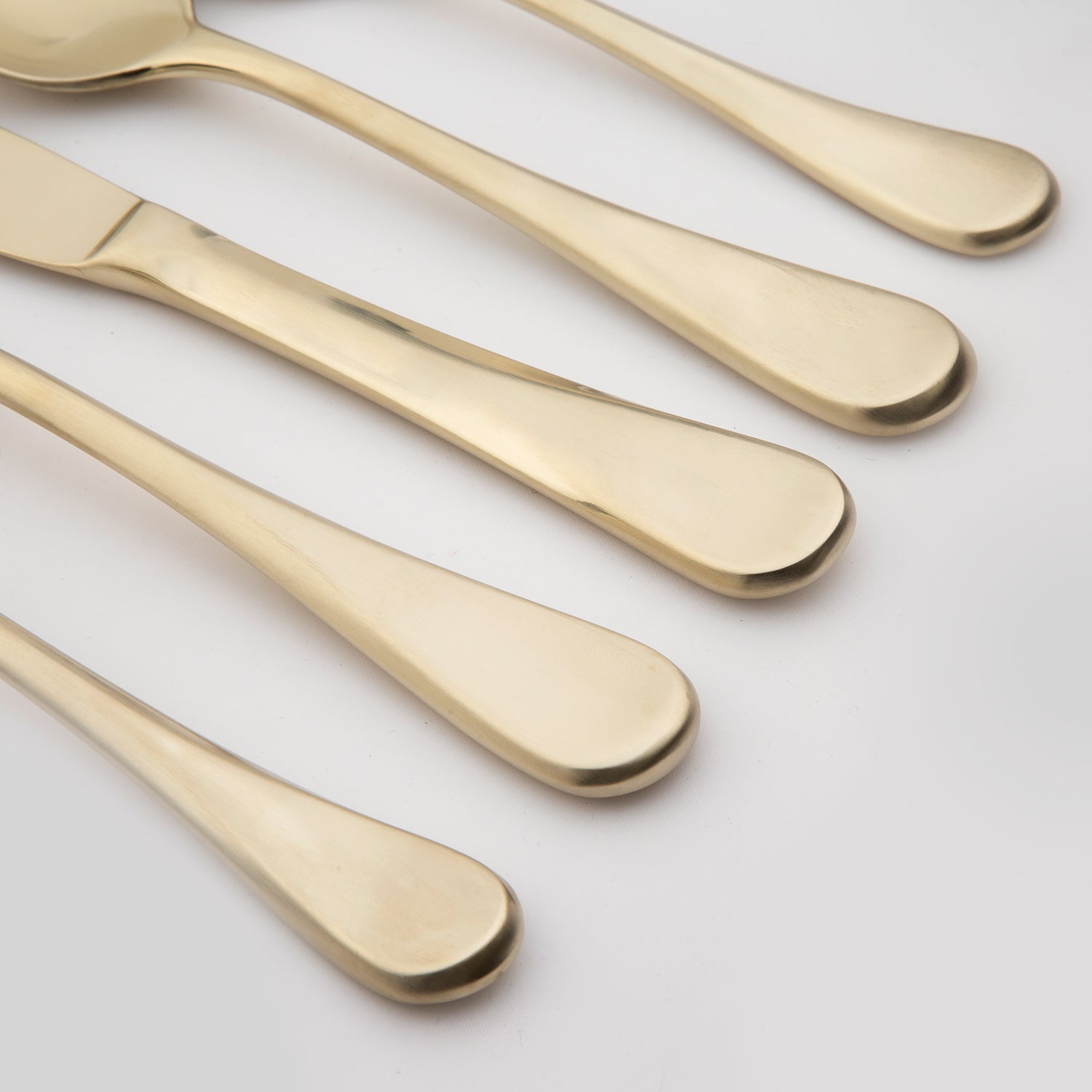 Eloquence Champagne Satin 20 Piece Flatware Set - Image 5