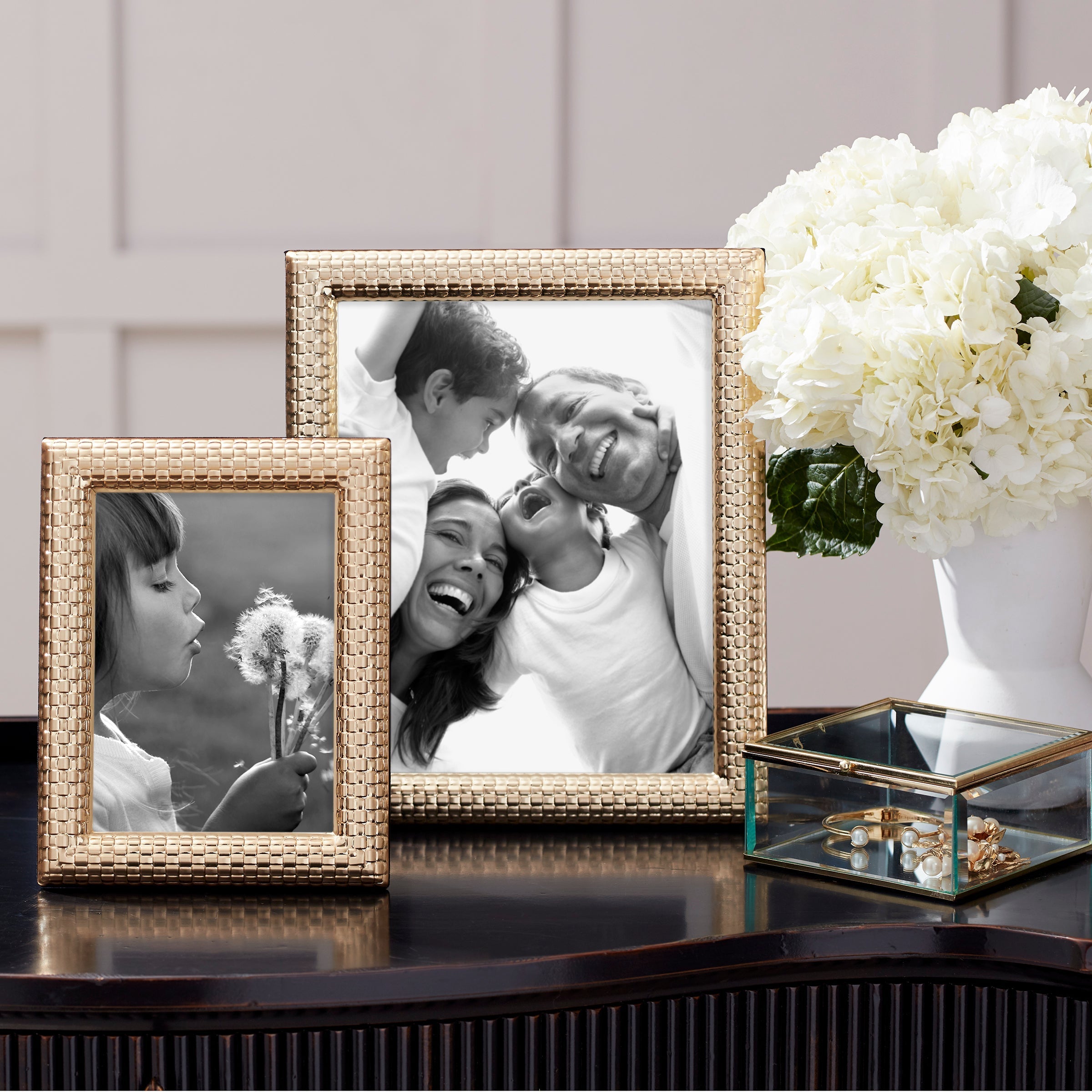 Watchband Satin Gold 5 x 7 Photo Frame - Image 2